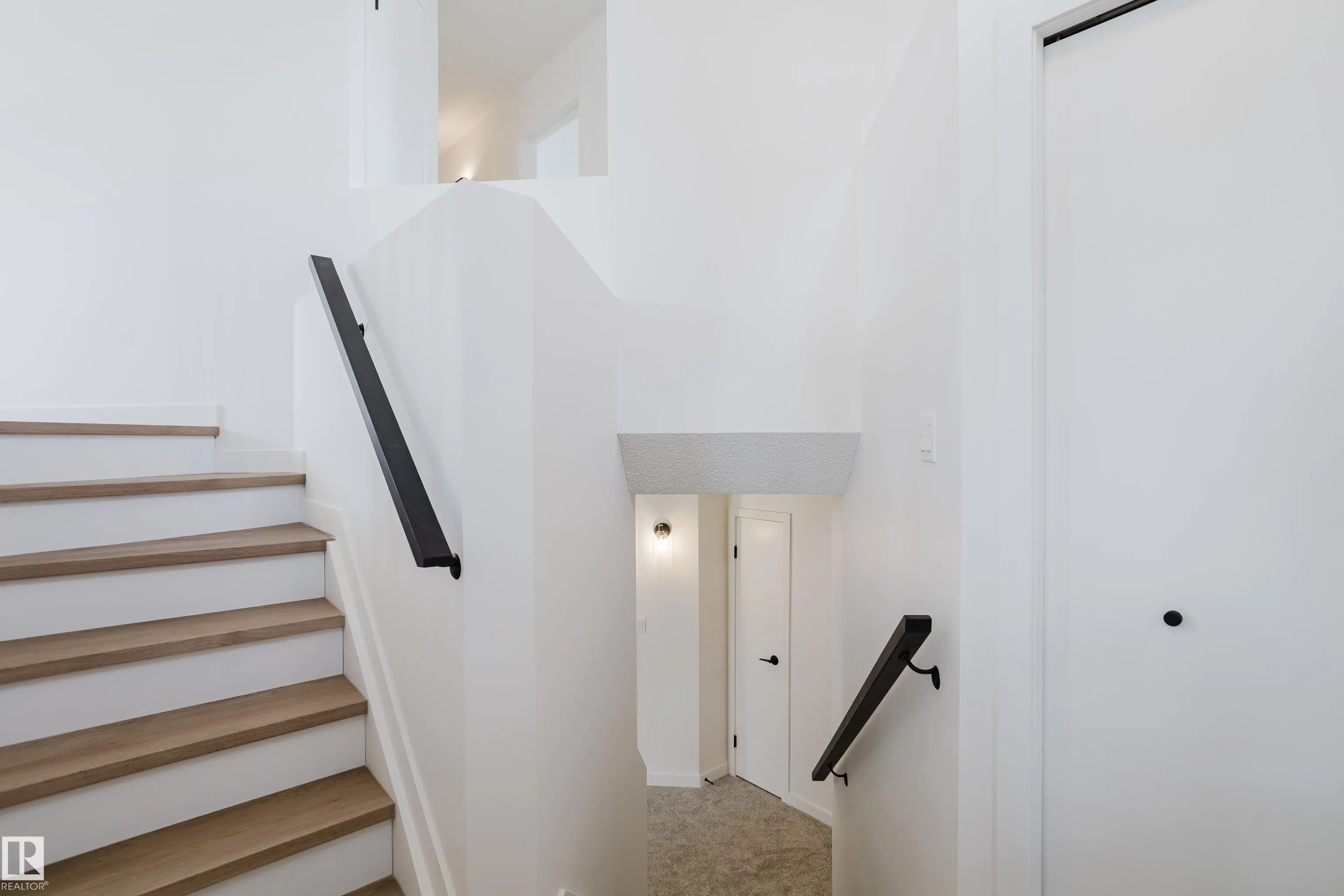 15504 133 Street