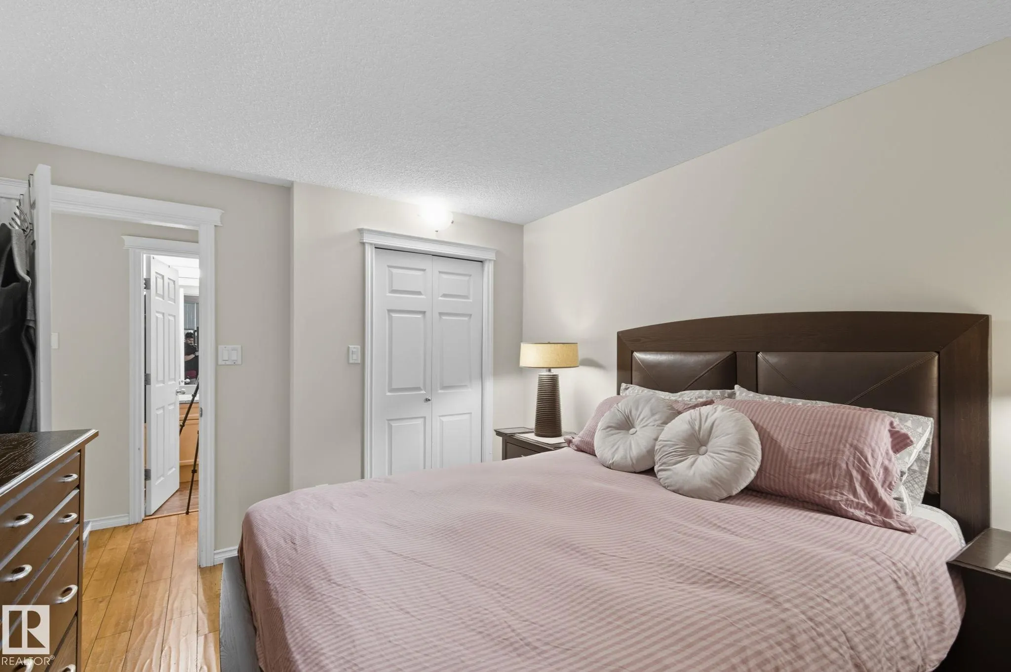 79 BELLEROSE Drive