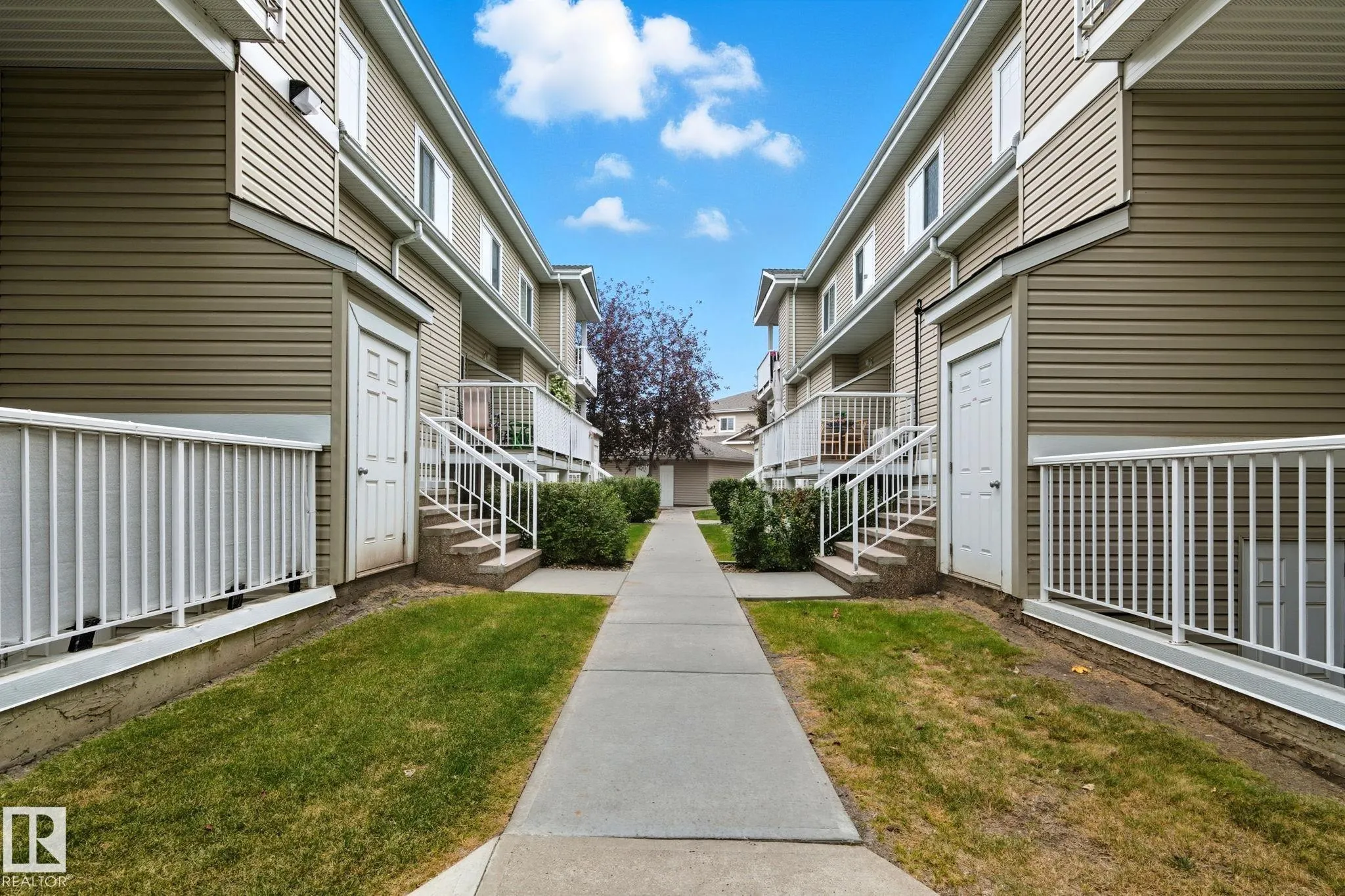 79 BELLEROSE Drive