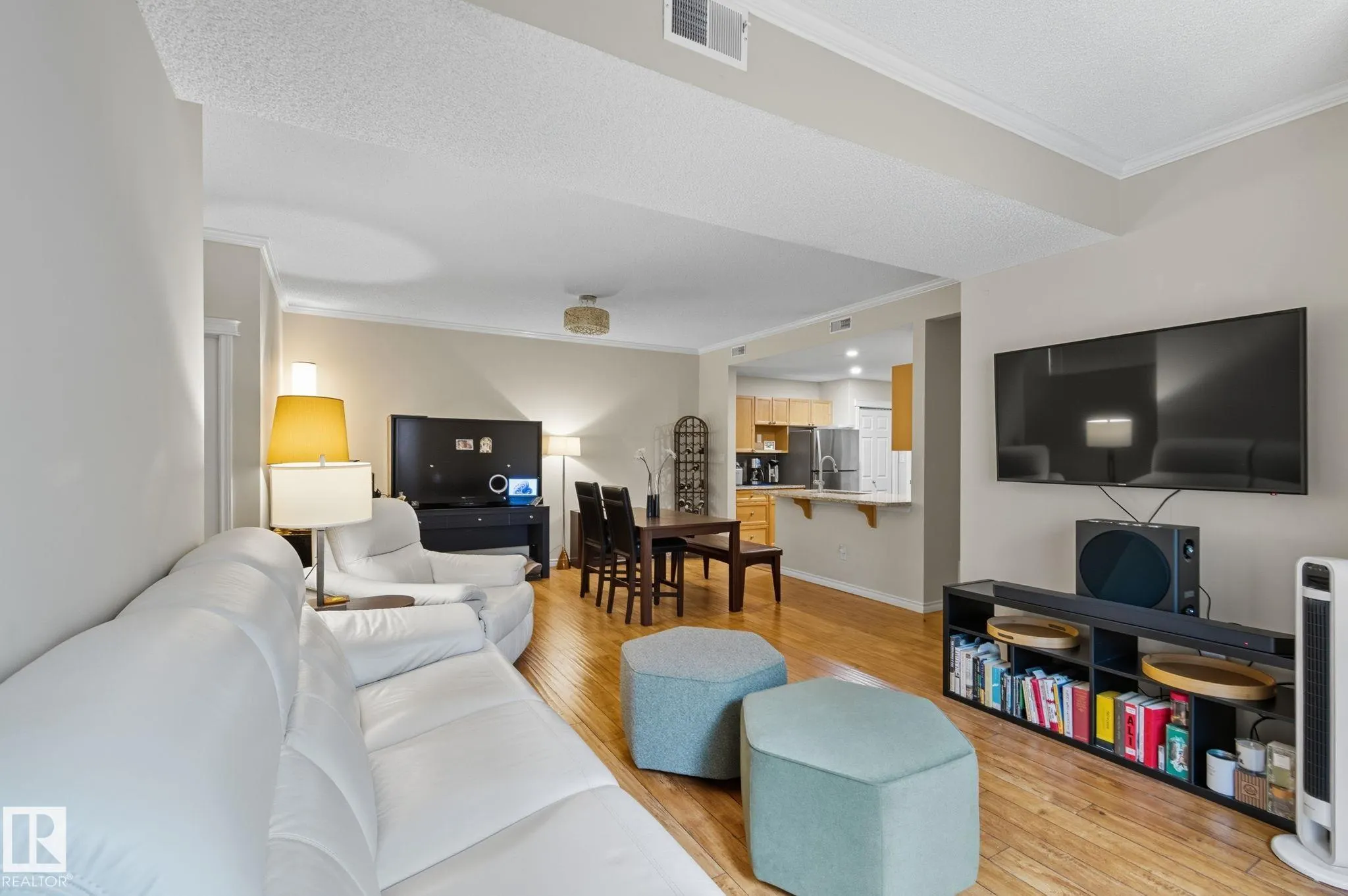79 BELLEROSE Drive