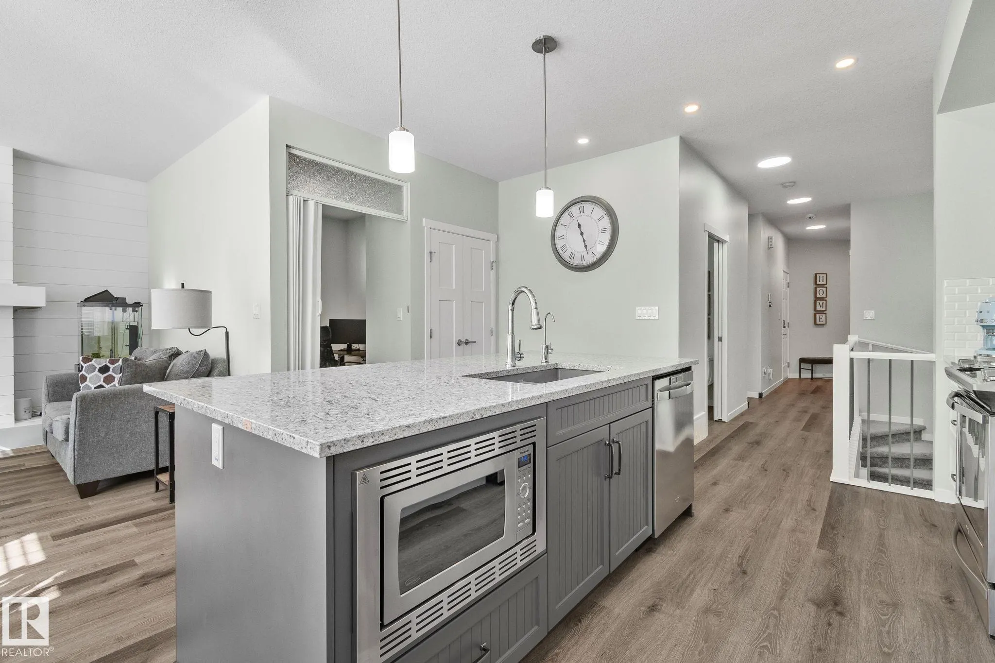 1093 SECORD PROMENADE Promenade