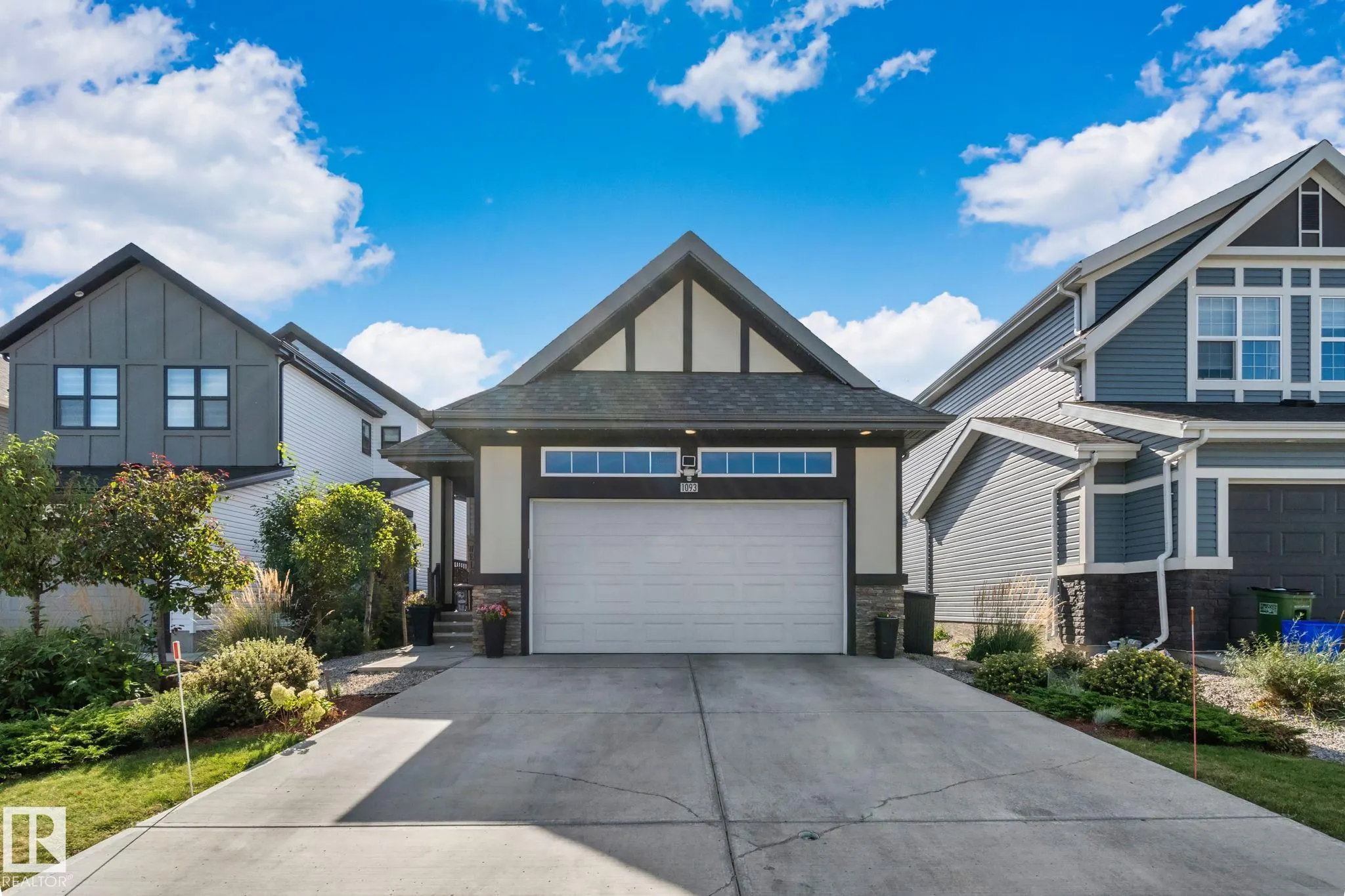 1093 SECORD PROMENADE Promenade