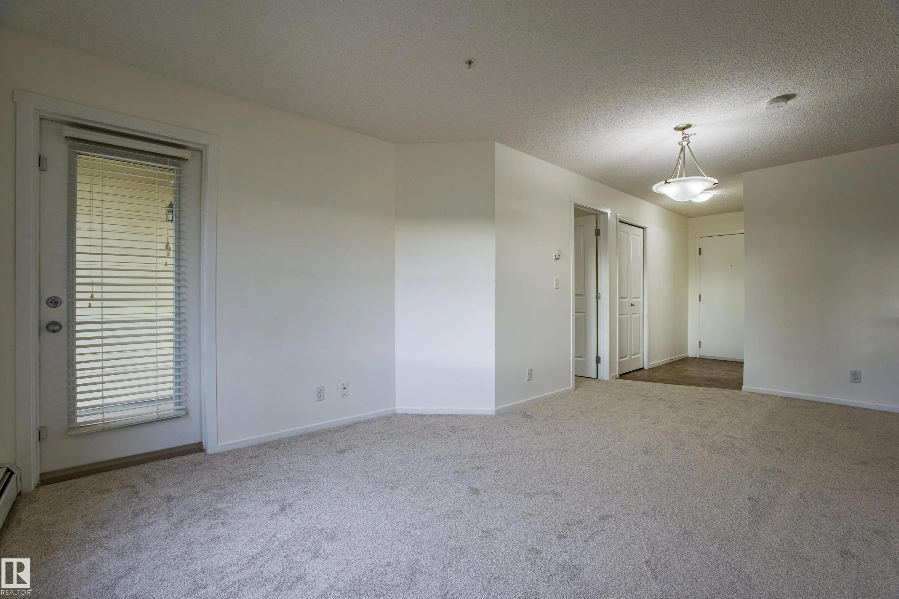 5804 MULLEN Place