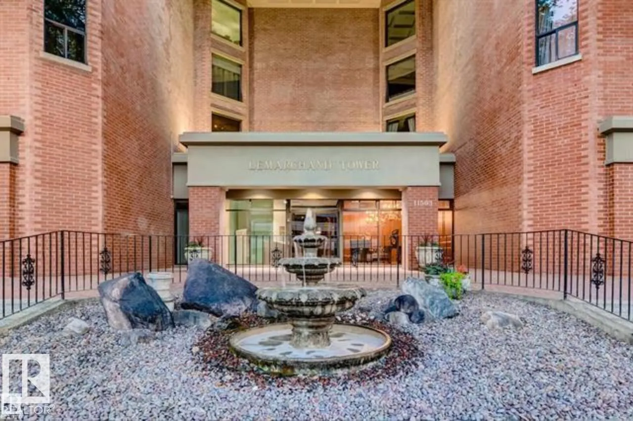 11503 100 Avenue