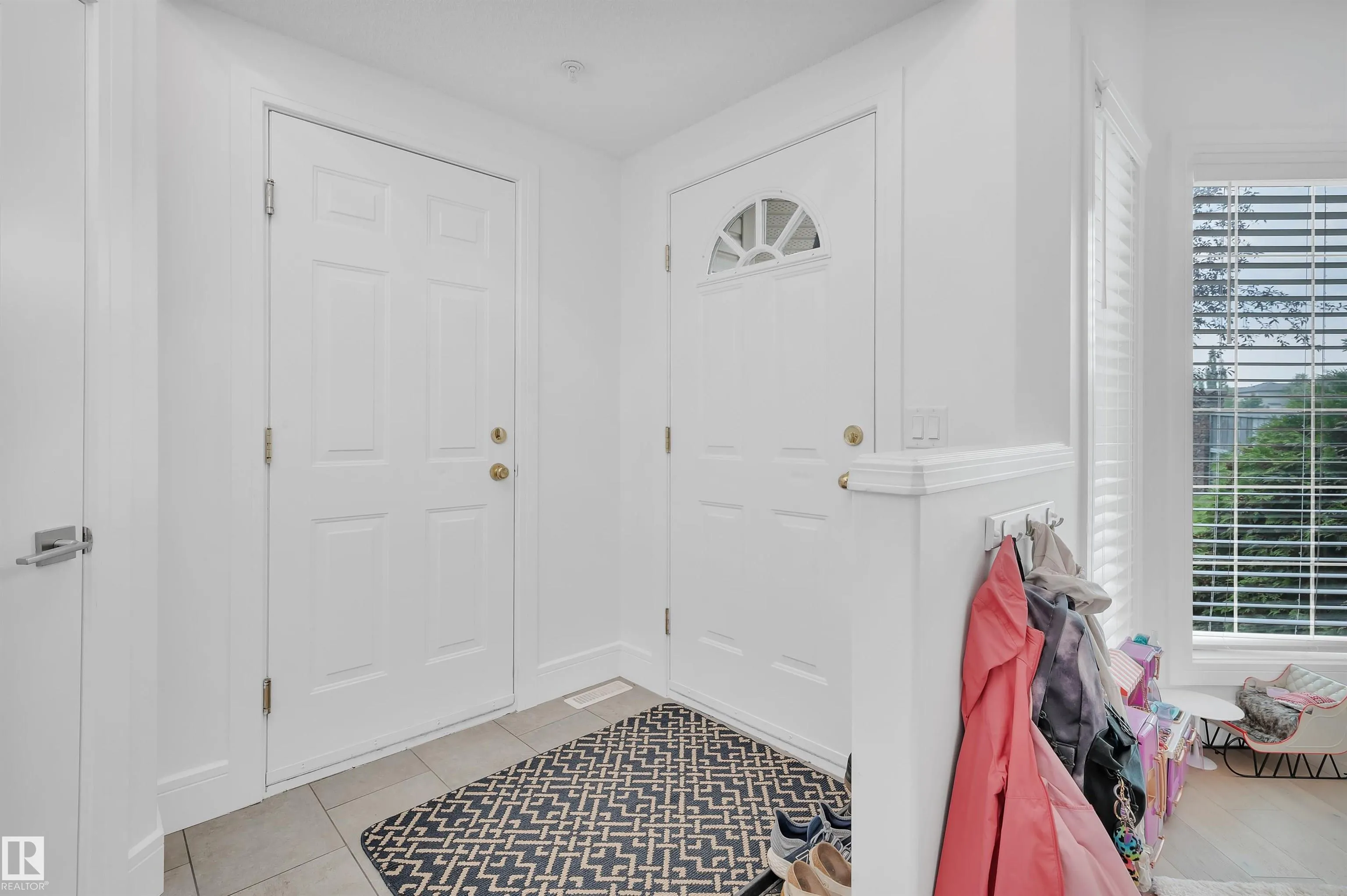 34 FOXBORO Close