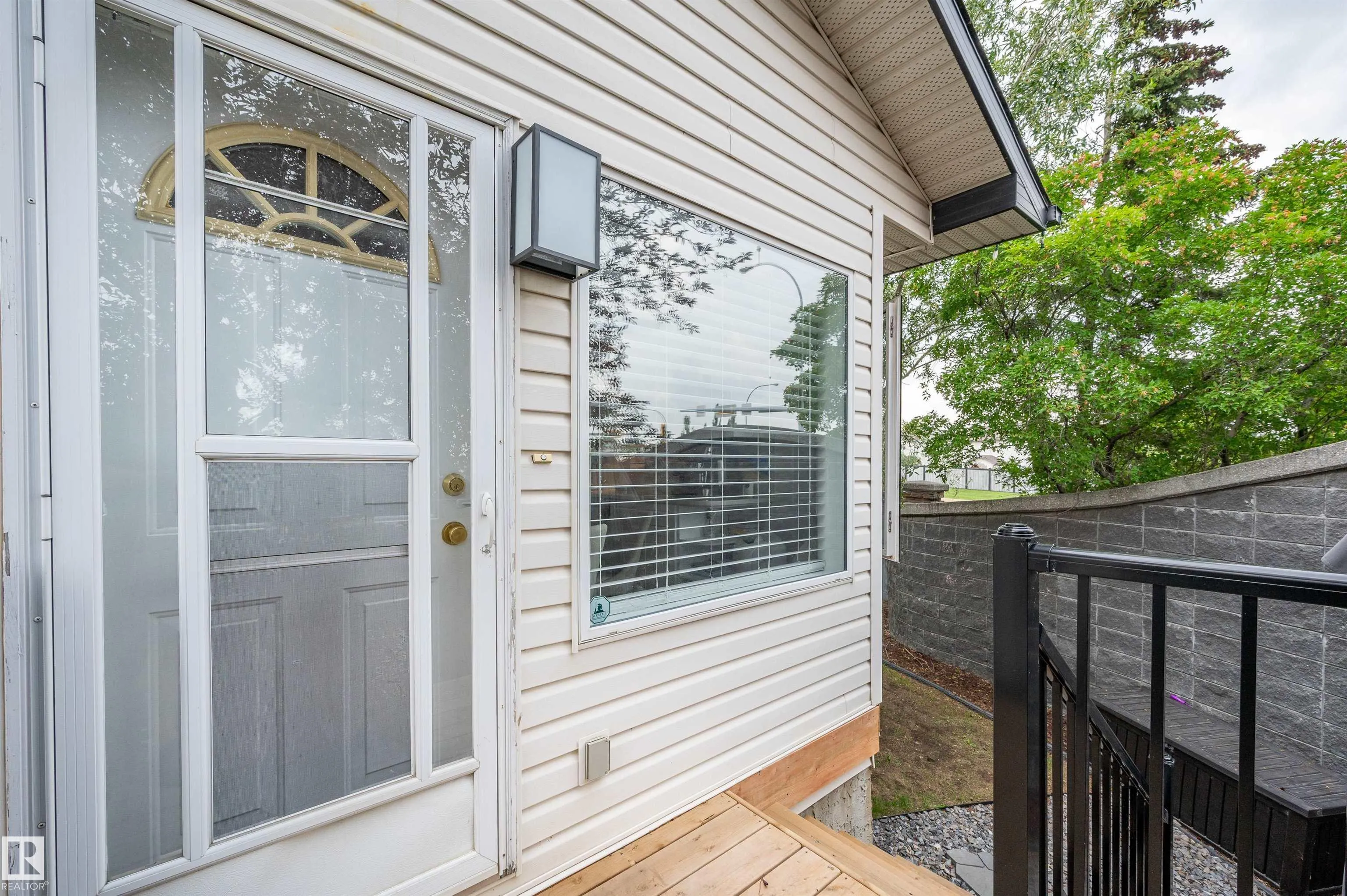 34 FOXBORO Close