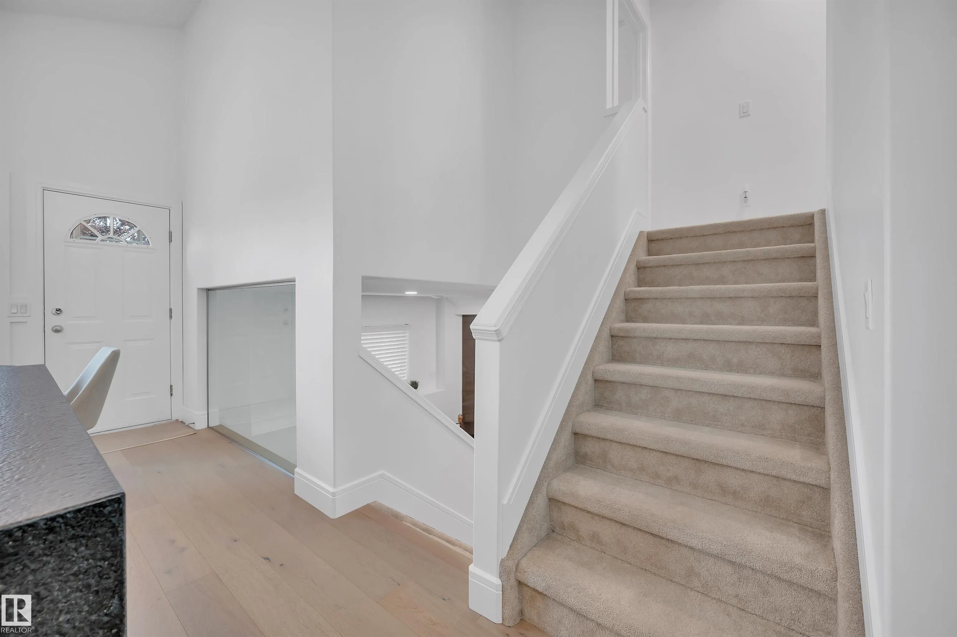 34 FOXBORO Close