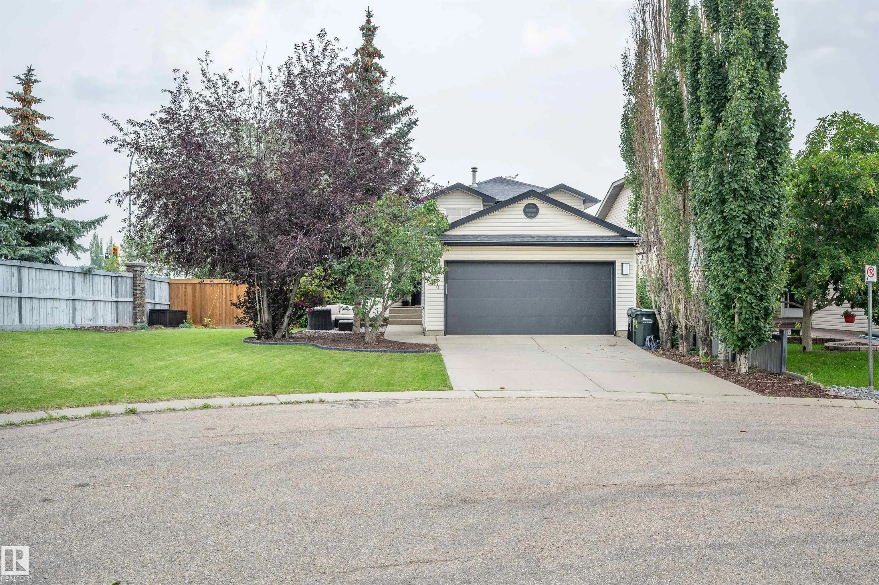 34 FOXBORO Close