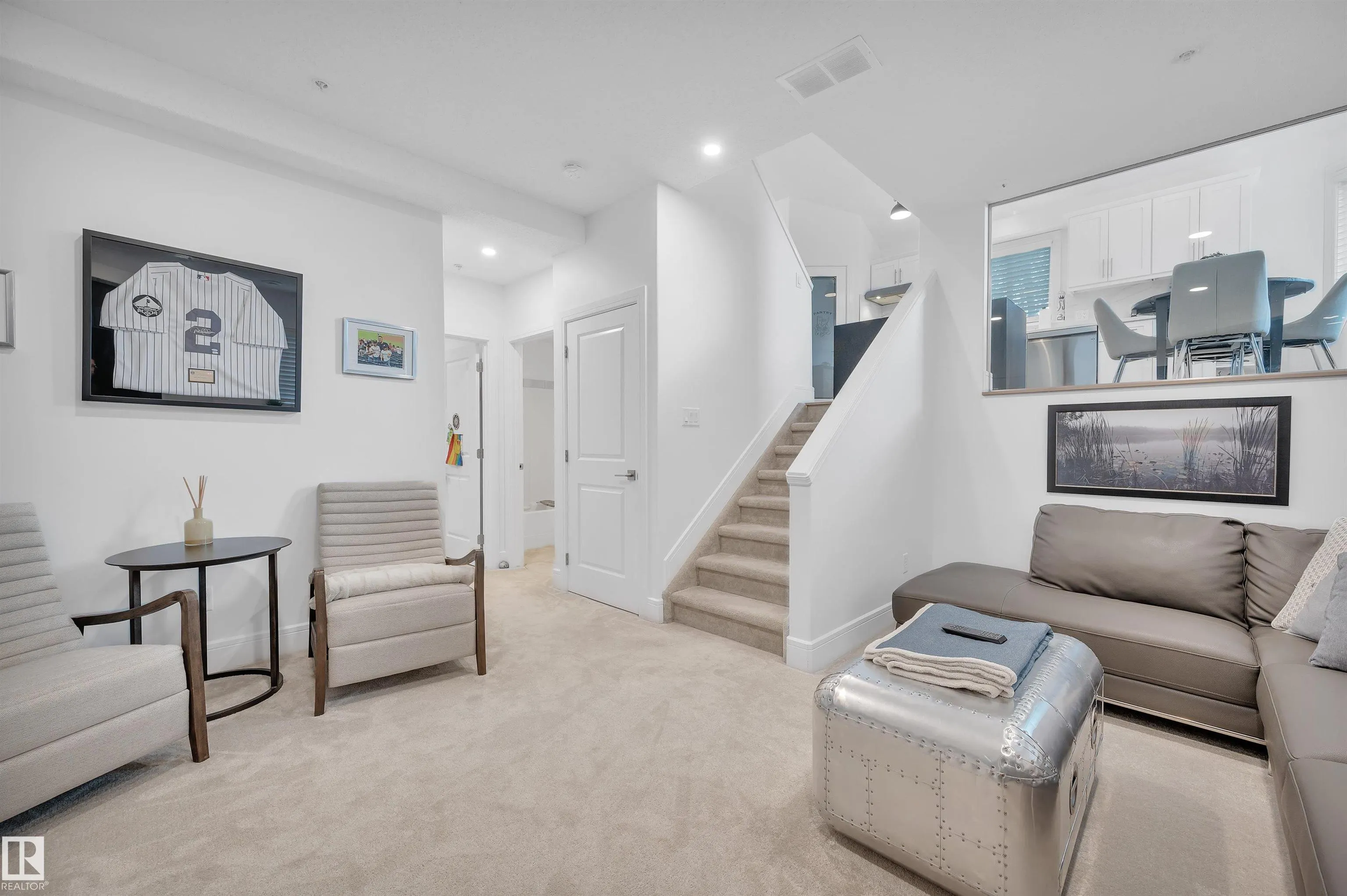 34 FOXBORO Close