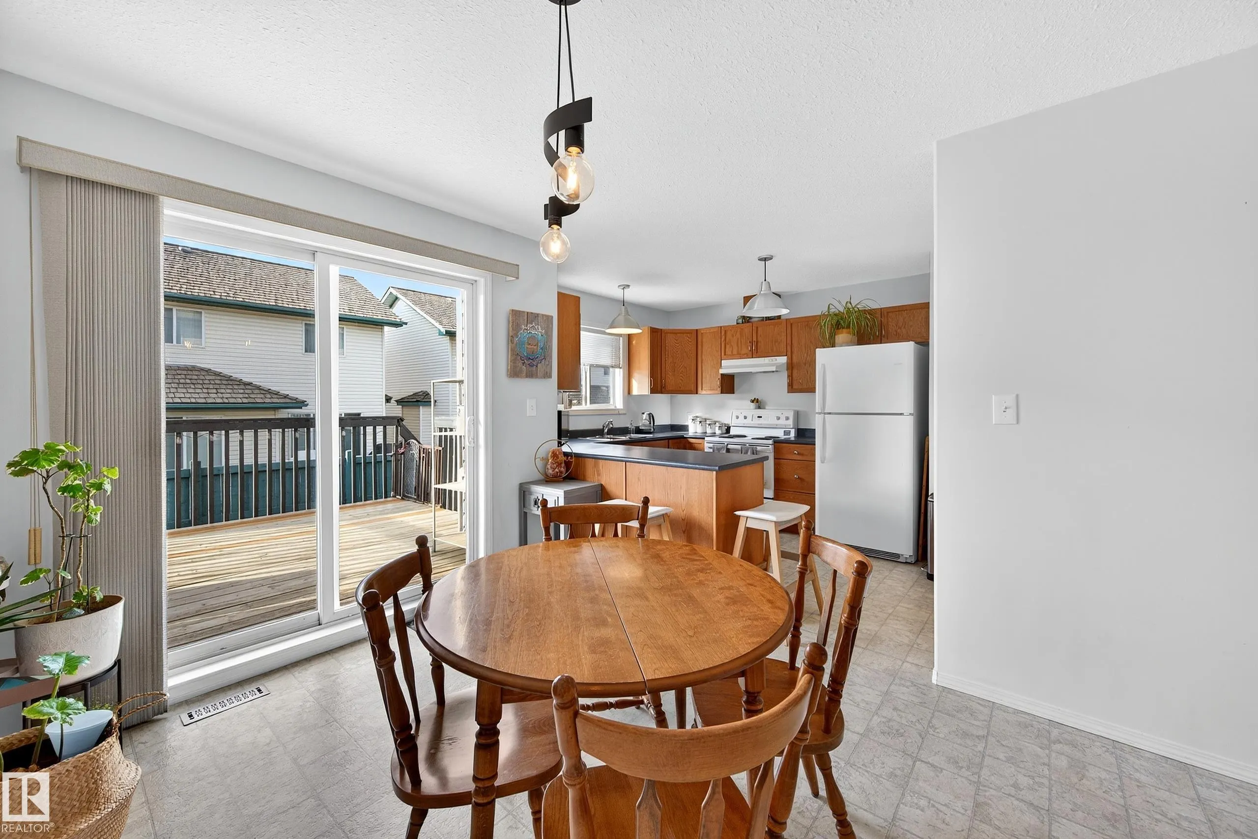 225 BLACKBURN Drive