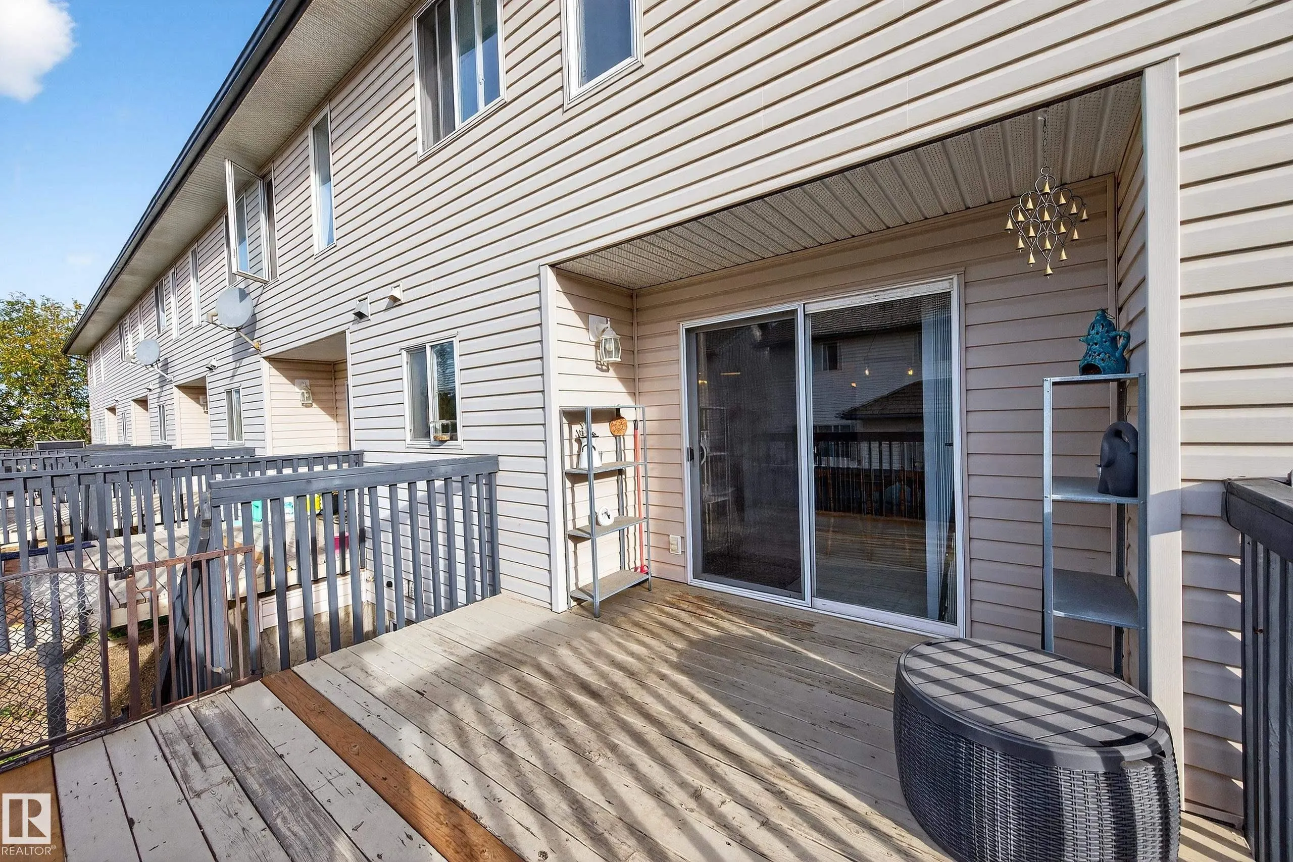 225 BLACKBURN Drive