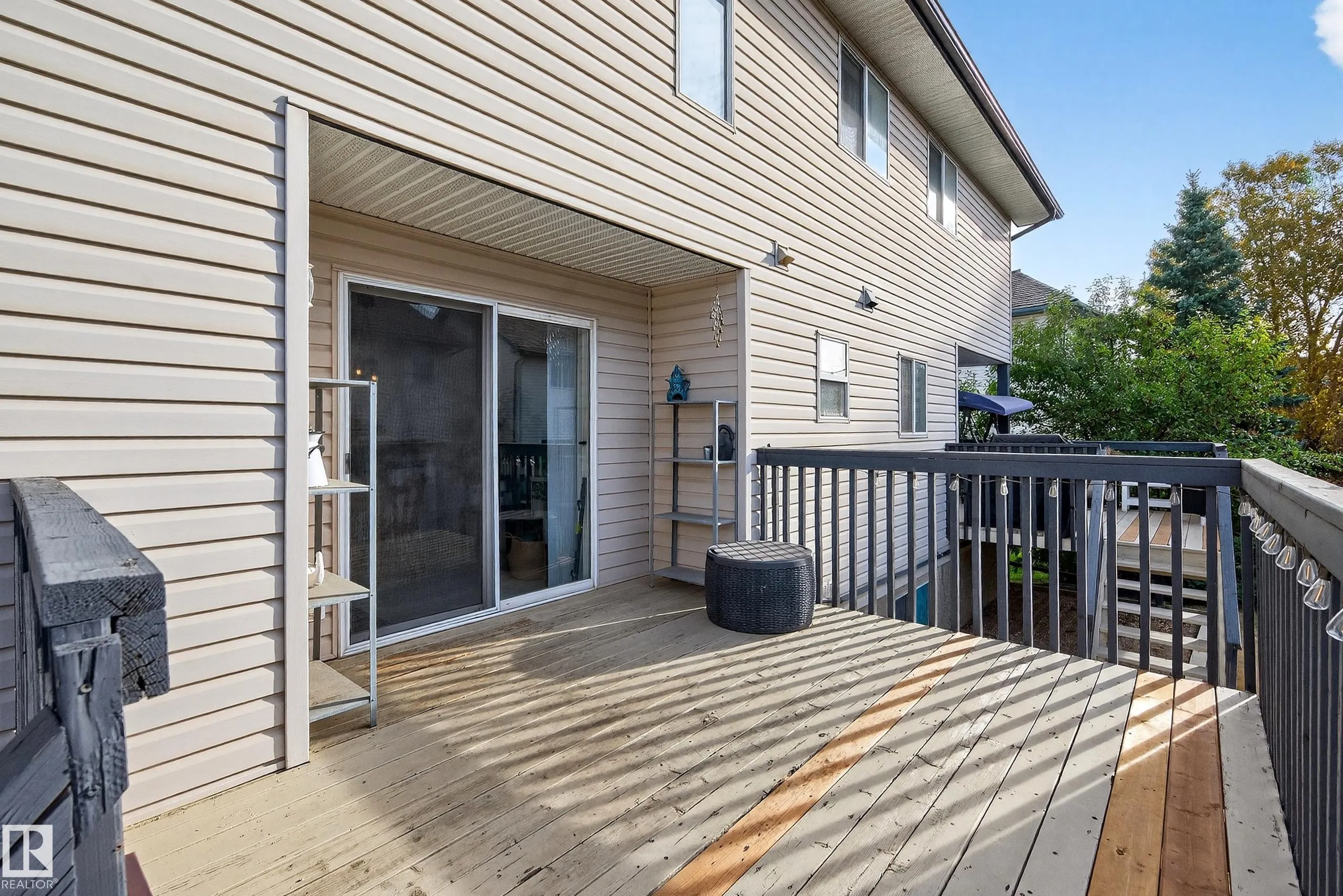 225 BLACKBURN Drive