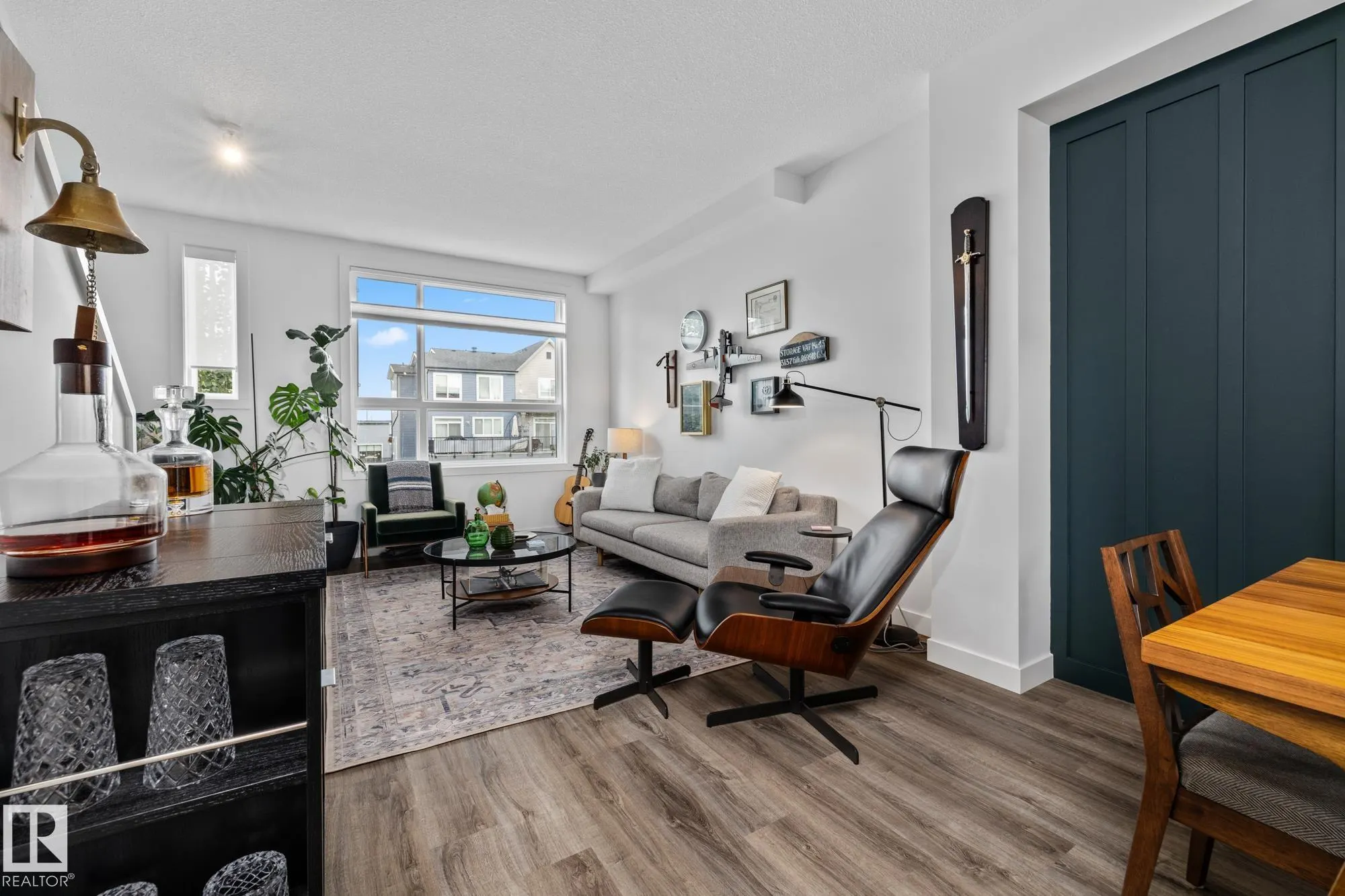 100 Jensen Lakes Boulevard