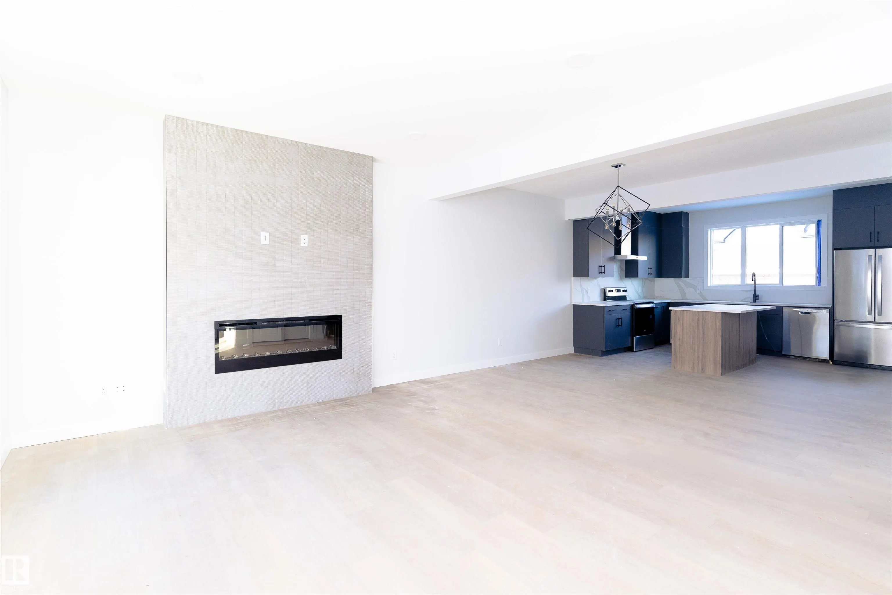 5111 PILOT Lane