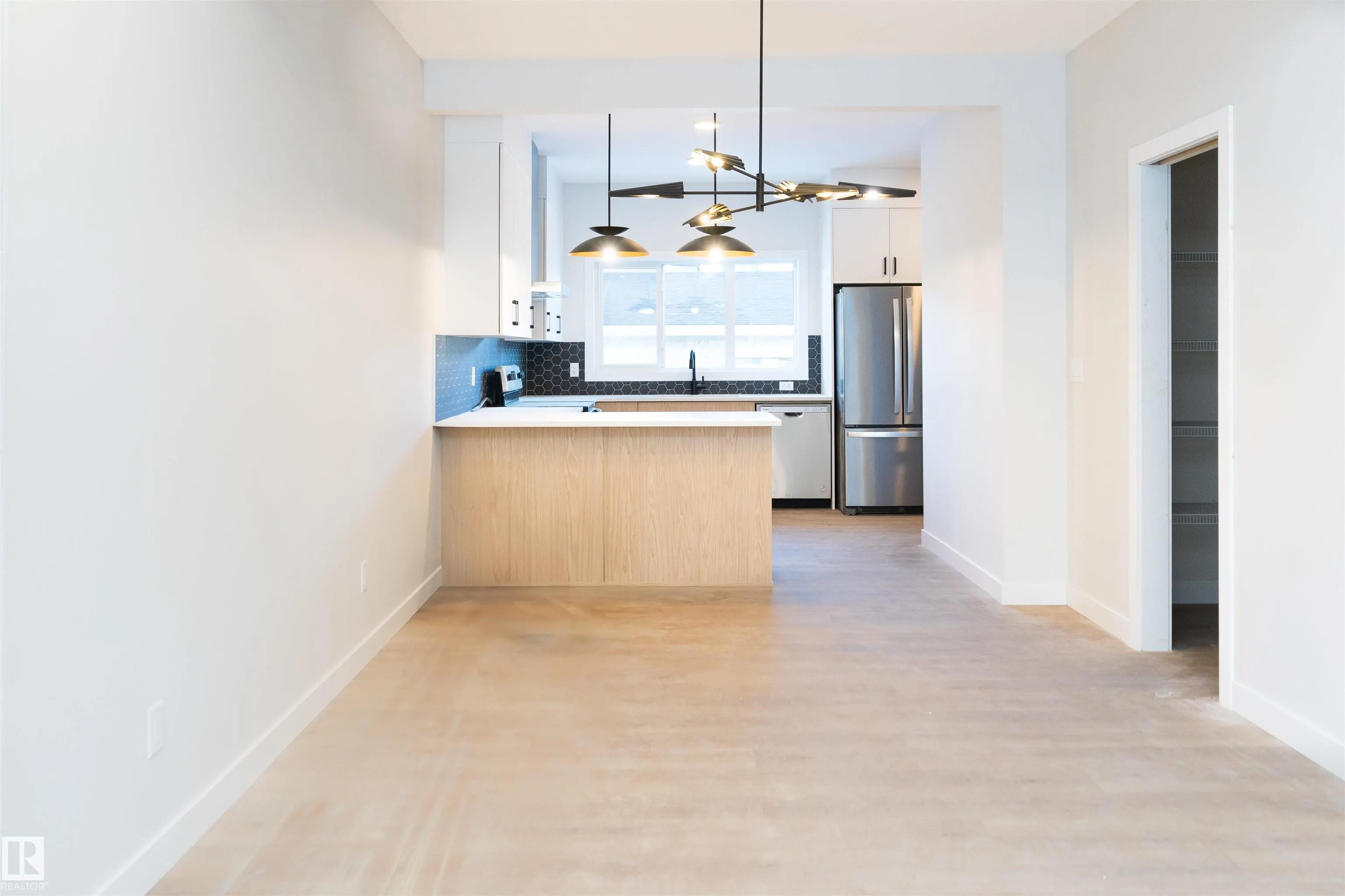 5111 PILOT Lane