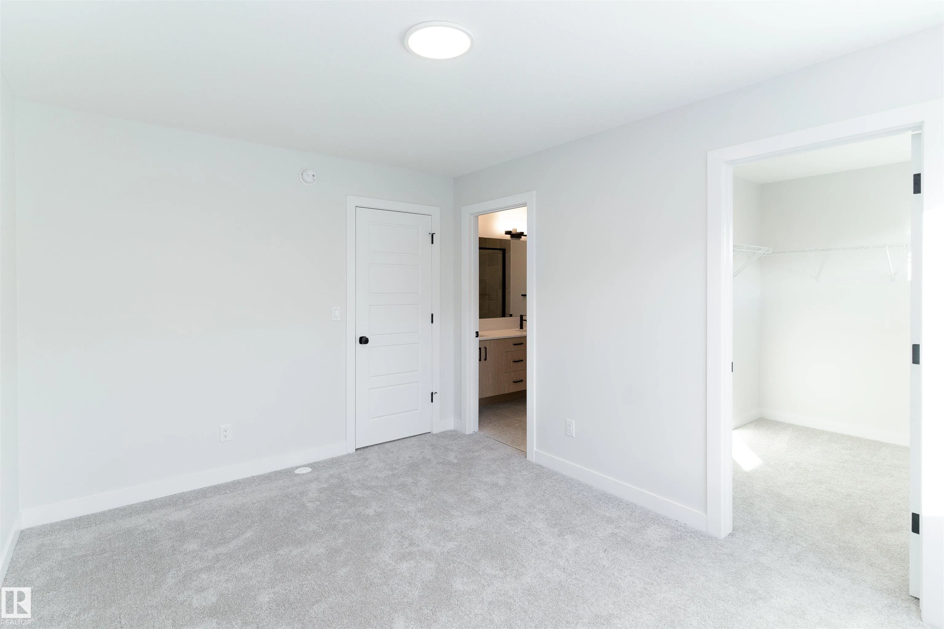 5113 PILOT Lane
