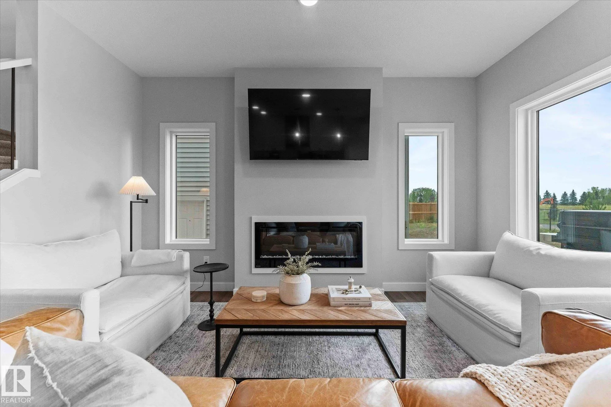 17 SUMAC Close