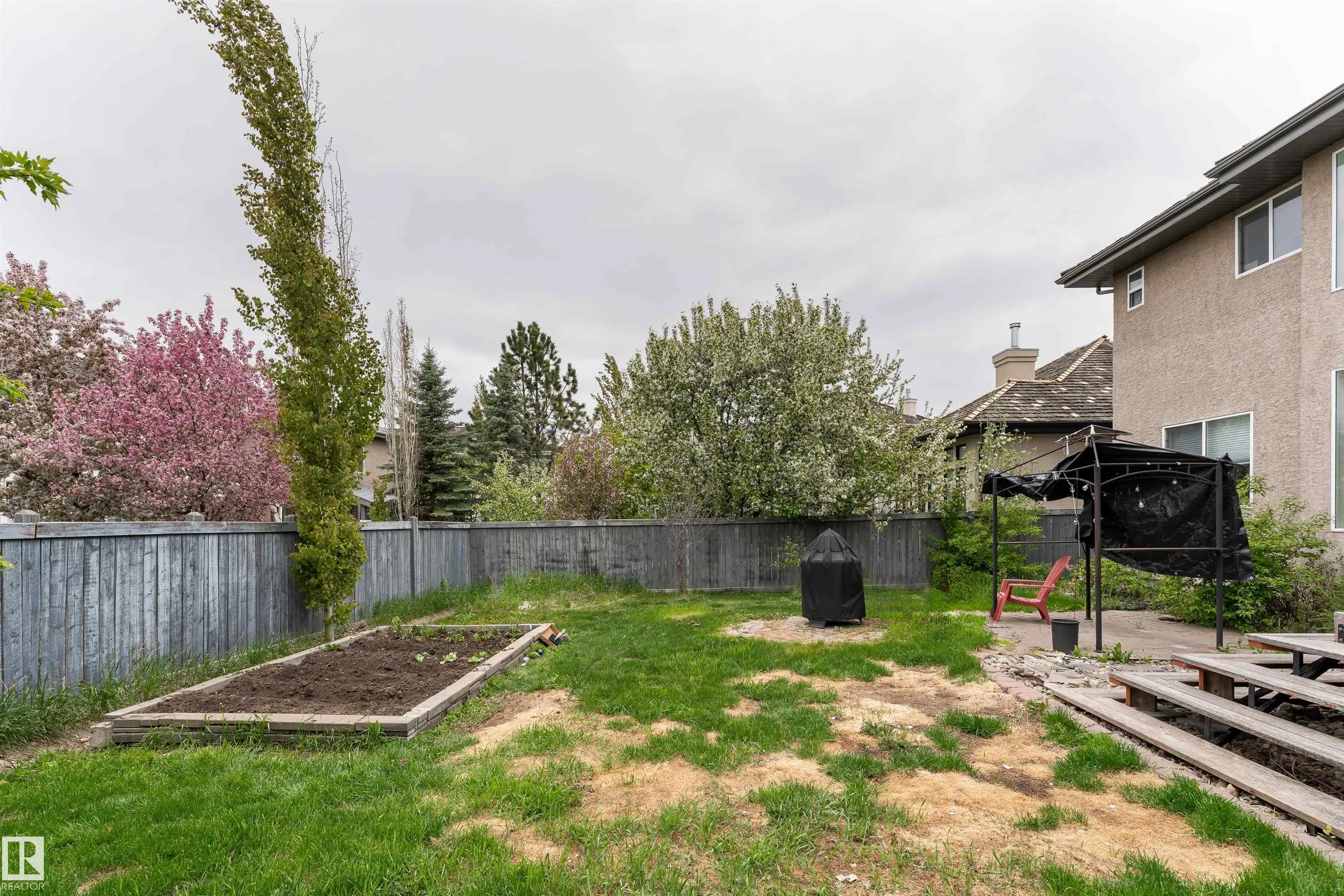 5010 DONSDALE Drive