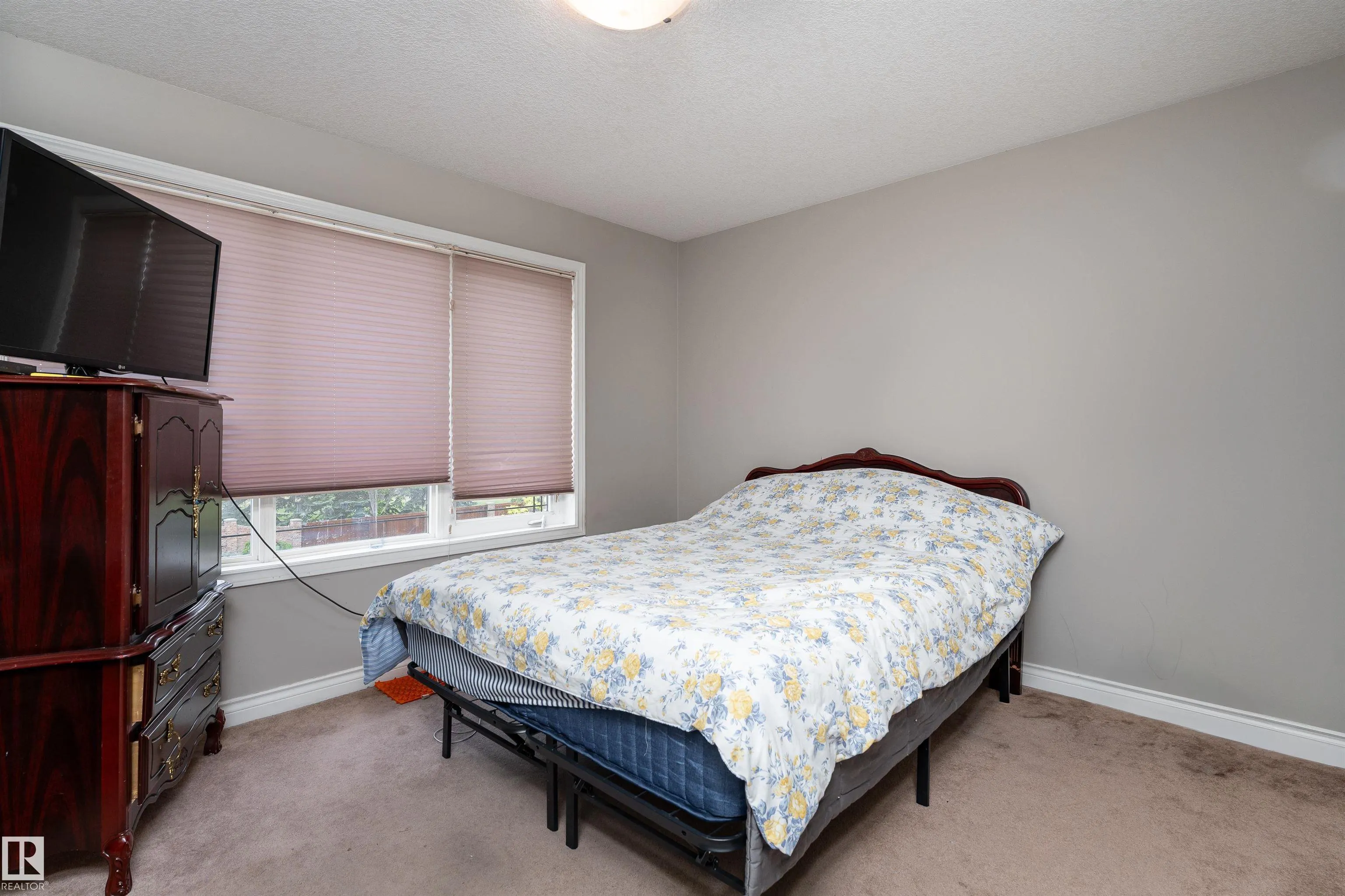 5010 DONSDALE Drive