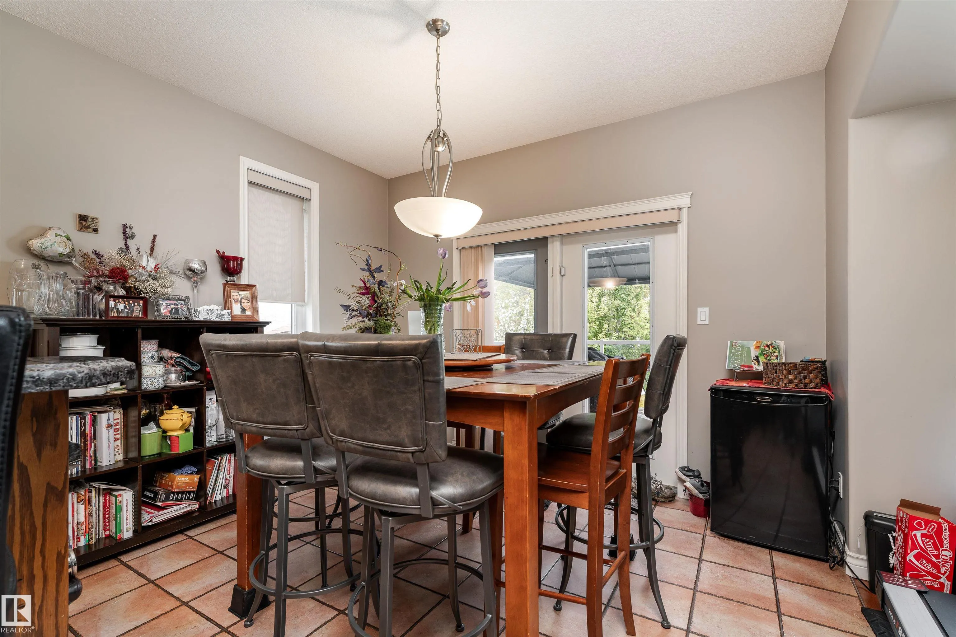 5010 DONSDALE Drive