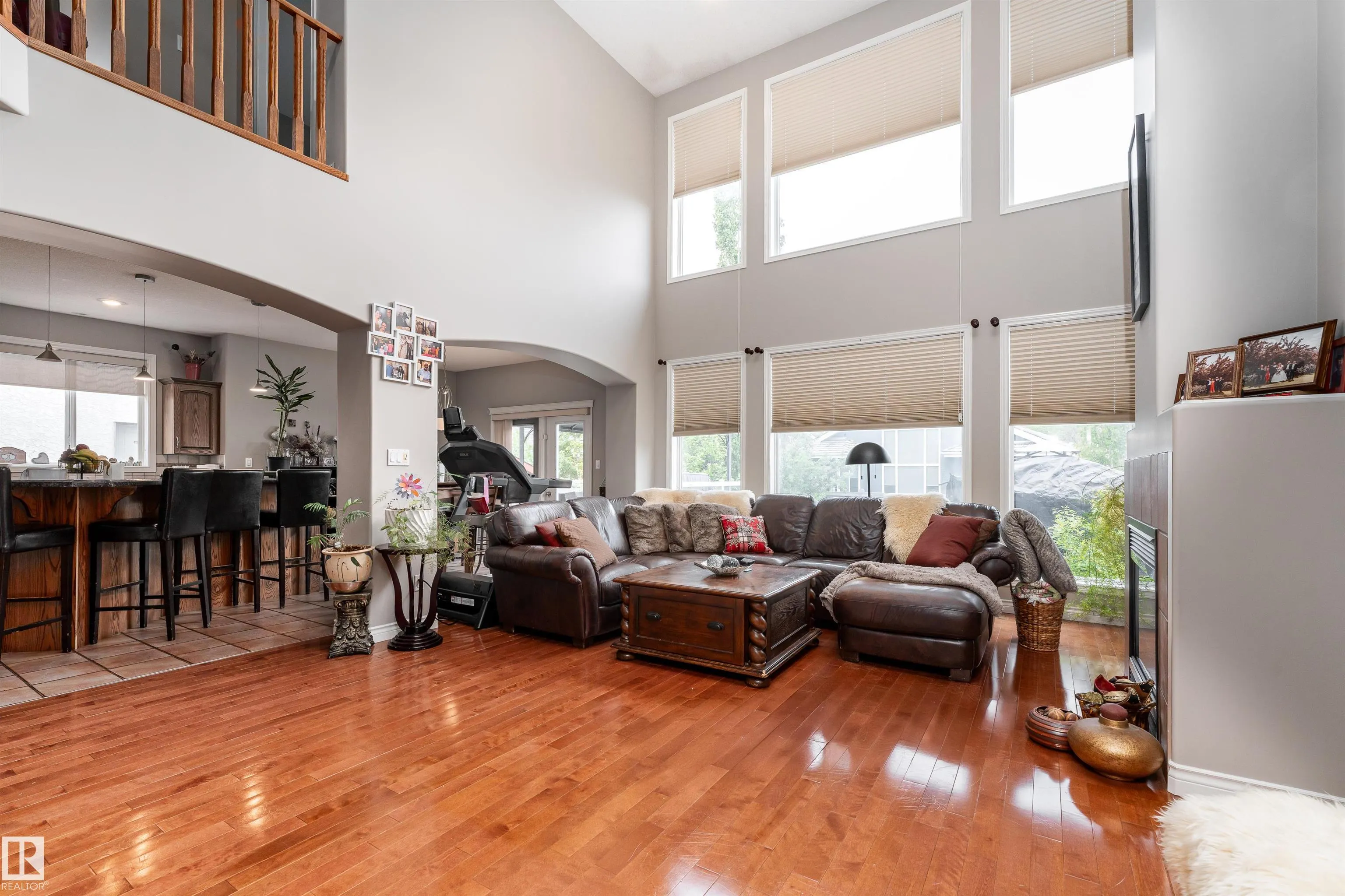 5010 DONSDALE Drive