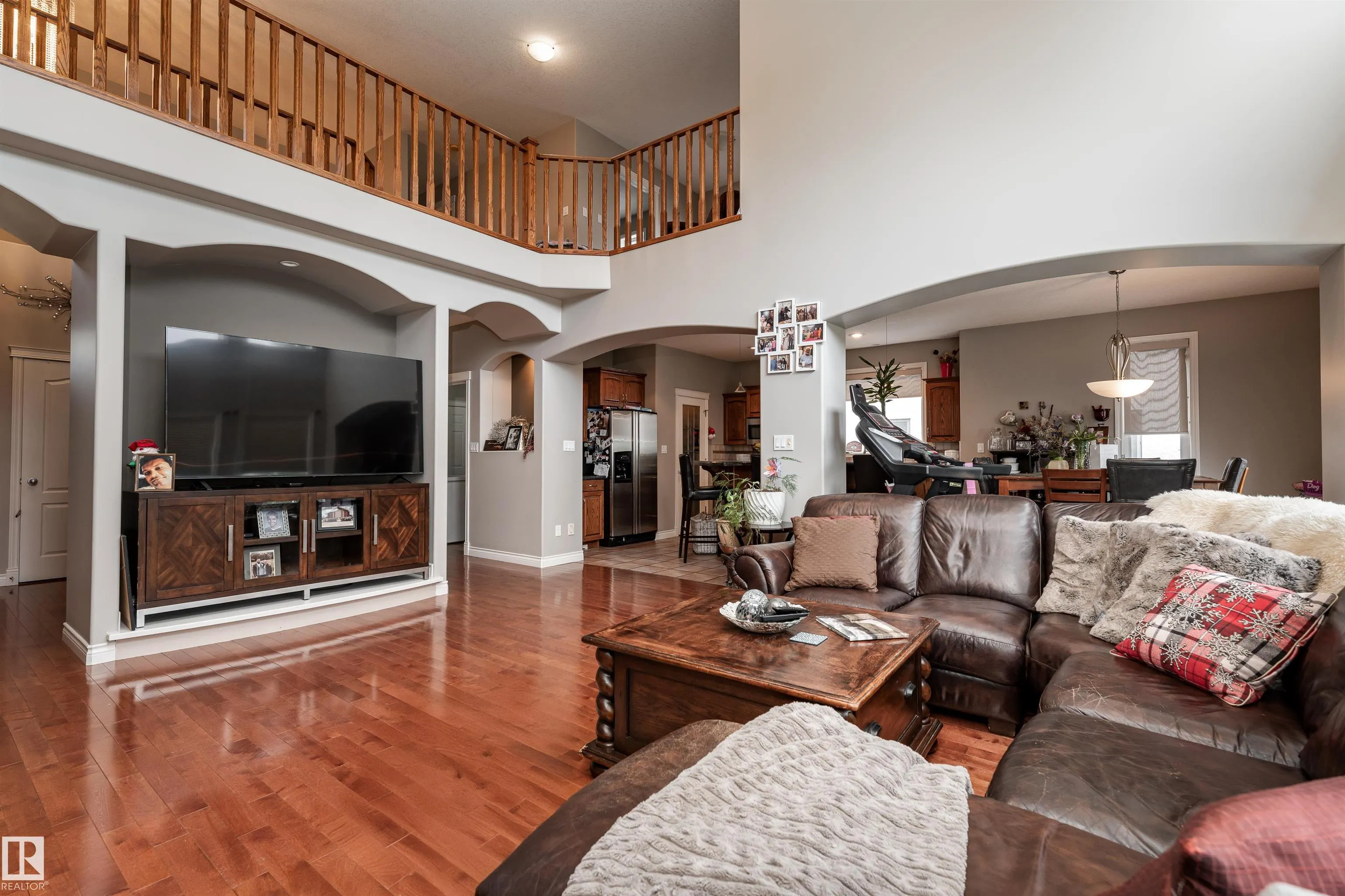 5010 DONSDALE Drive