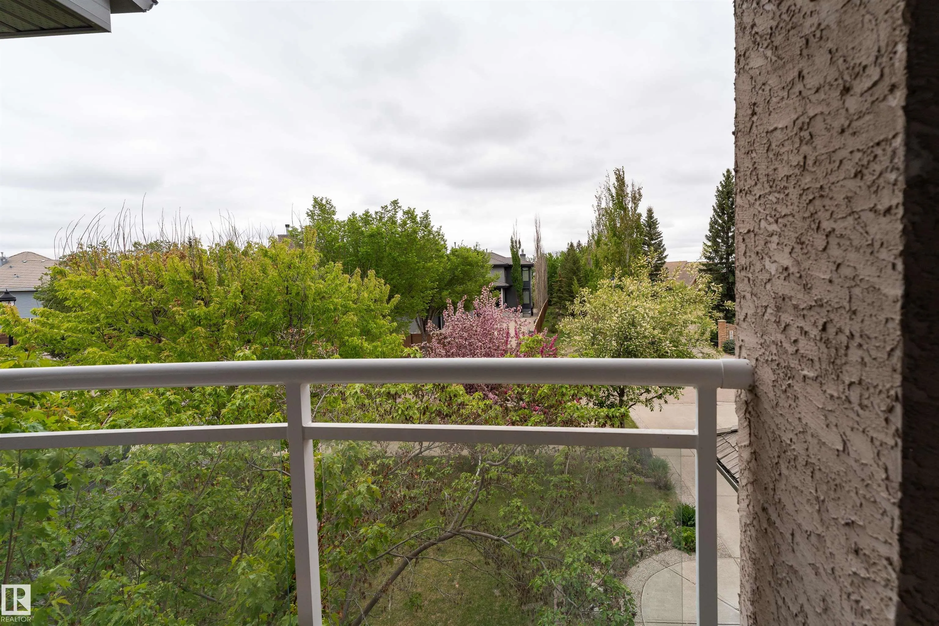 5010 DONSDALE Drive