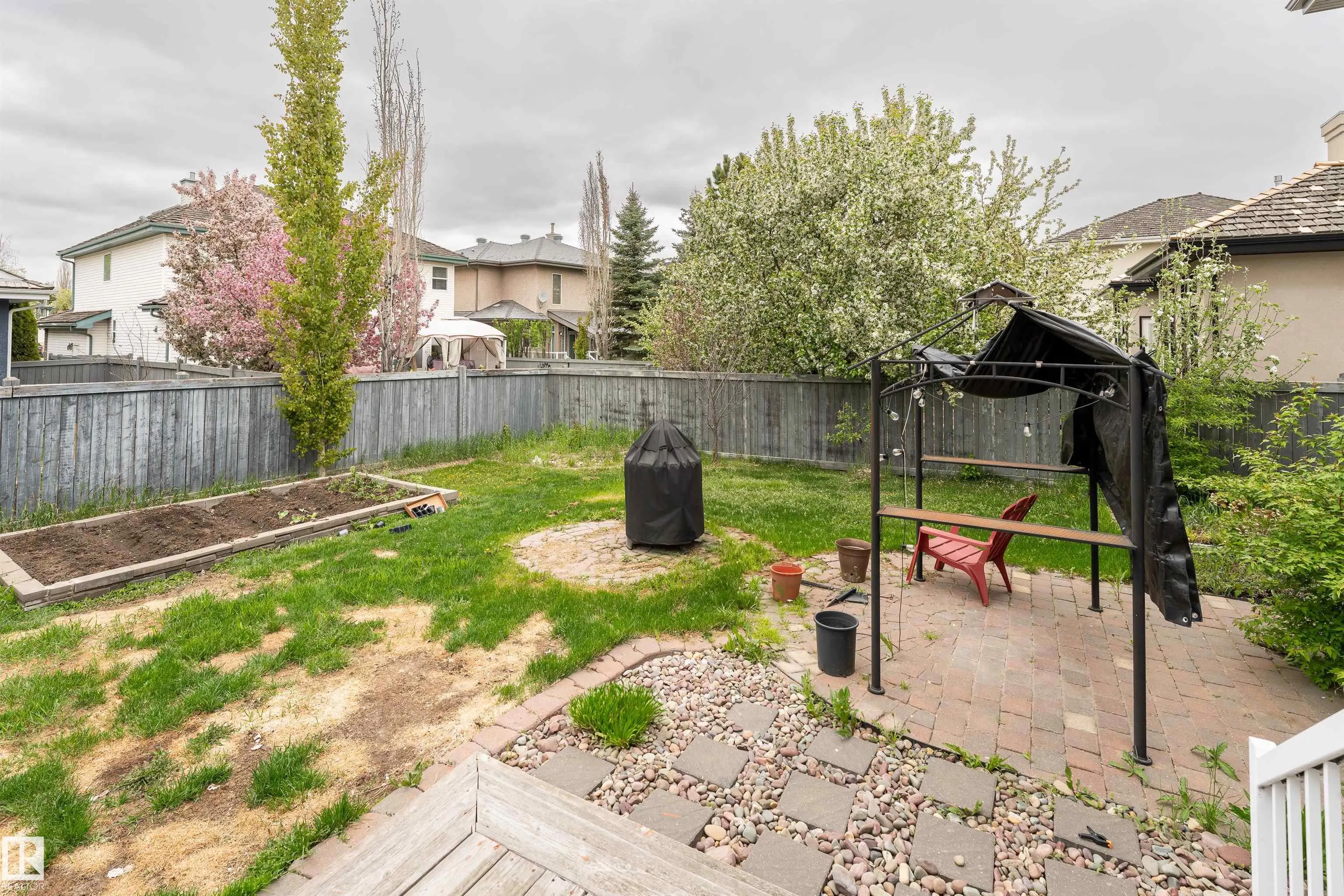 5010 DONSDALE Drive