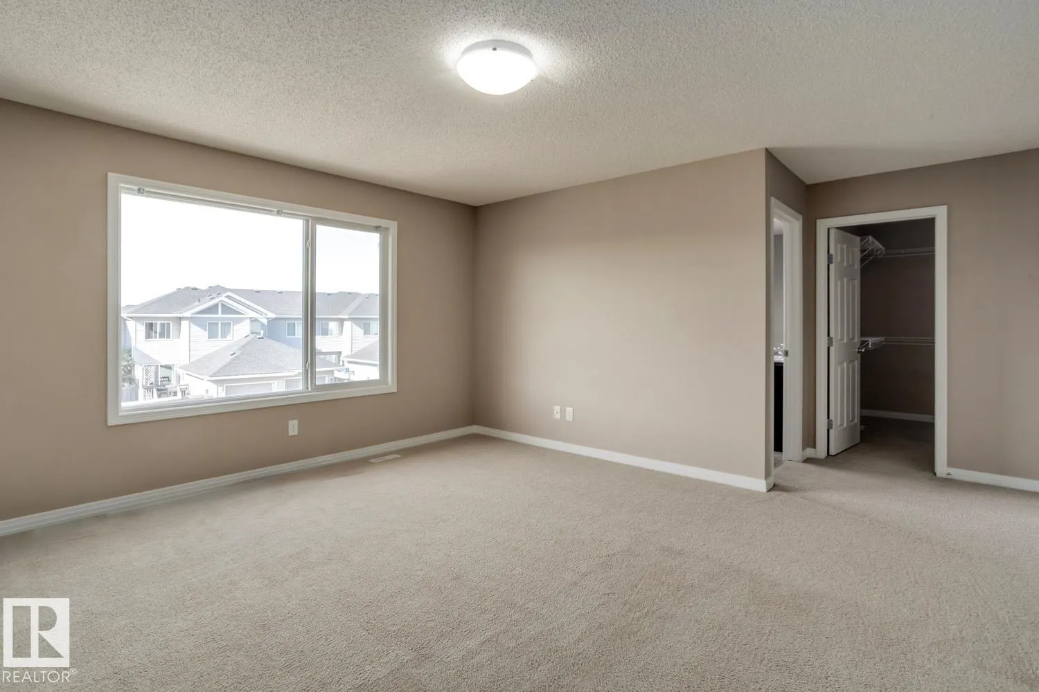 3528 CLAXTON Crescent