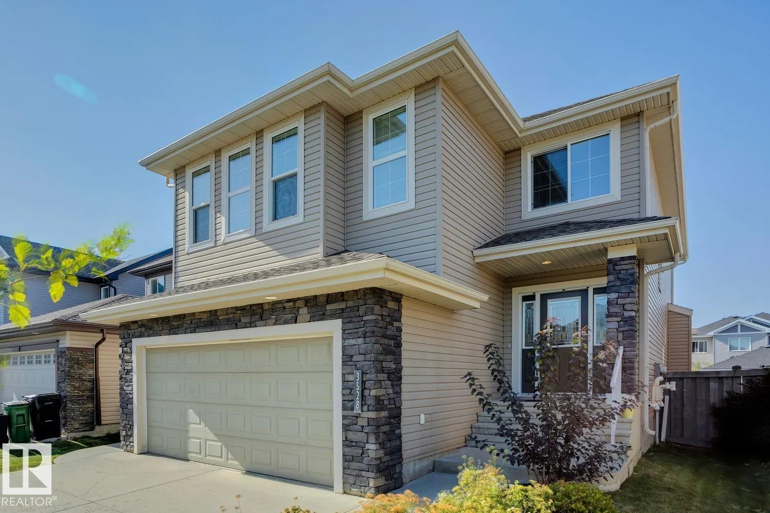 3528 CLAXTON Crescent