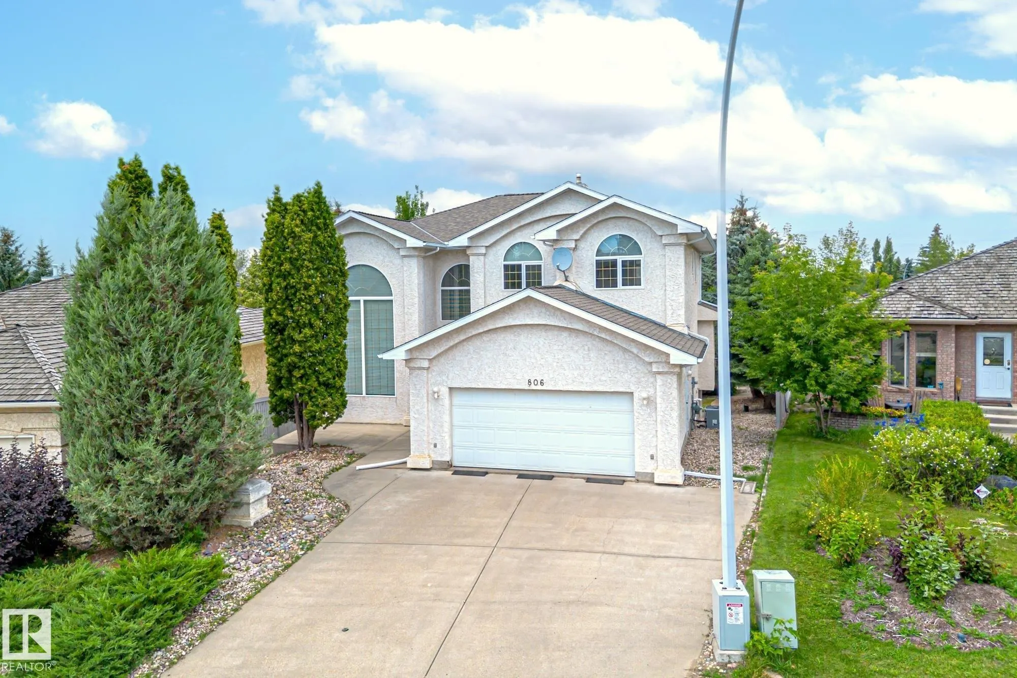 806 Reid Place