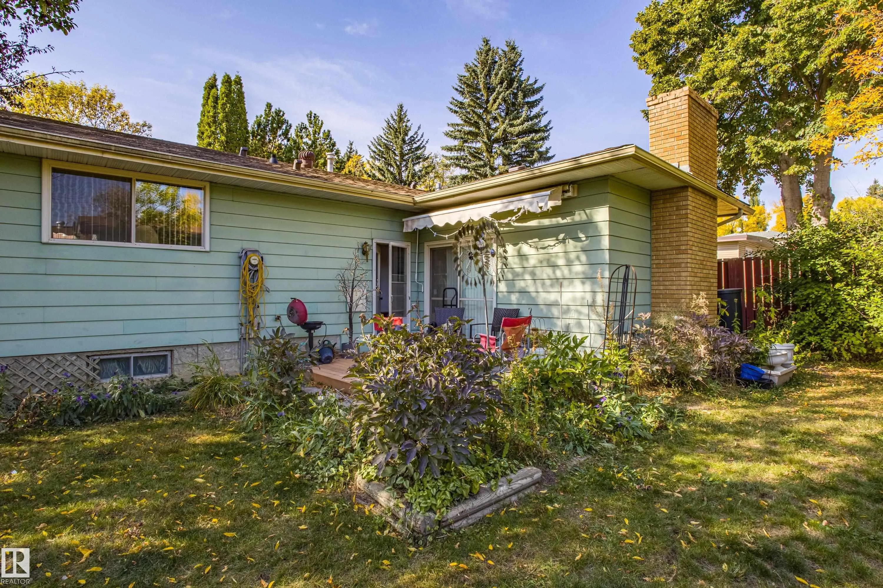 9 GREER Crescent