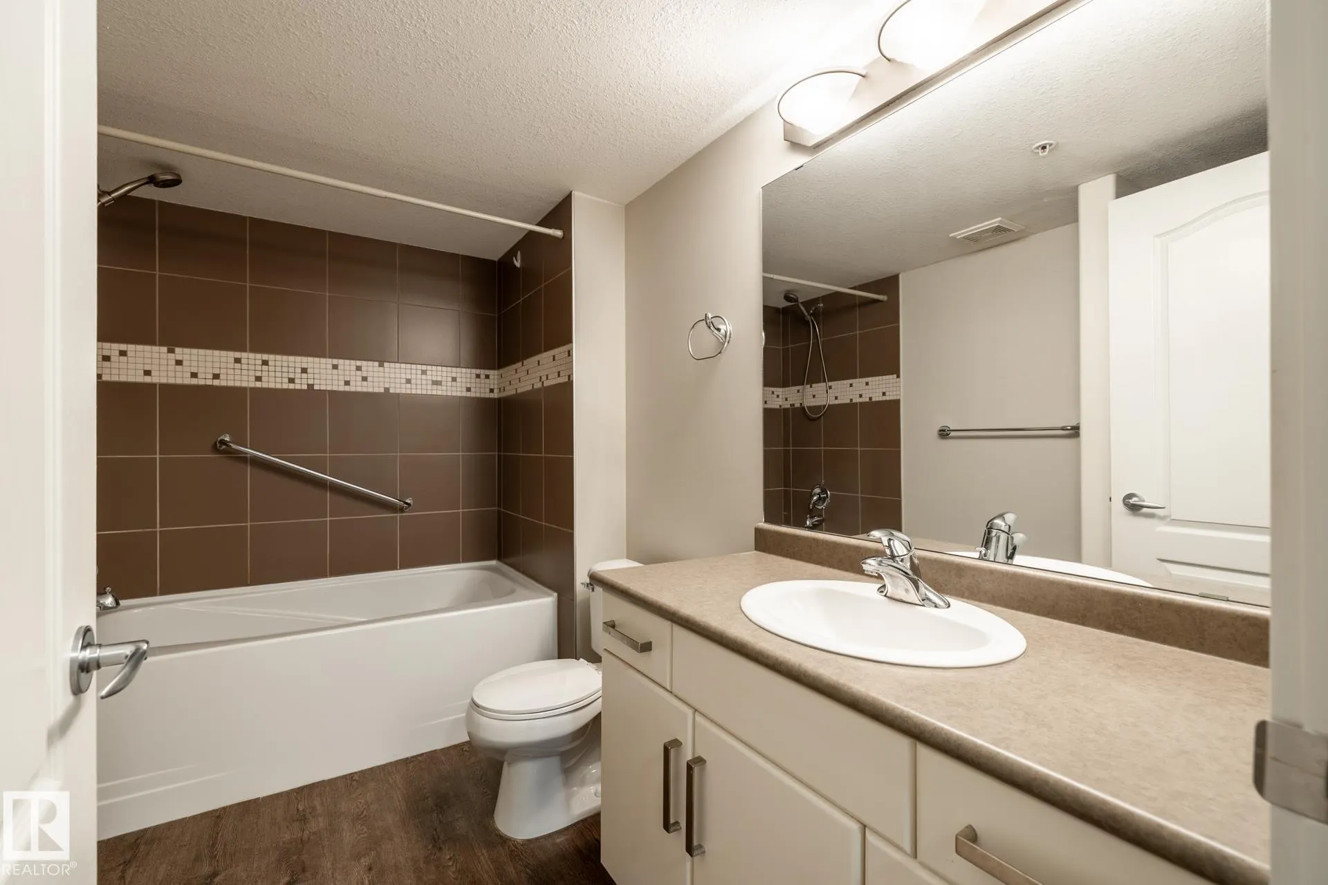 278 SUDER GREENS Drive