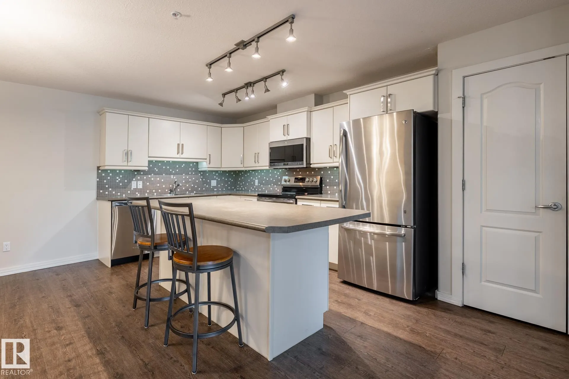 278 SUDER GREENS Drive