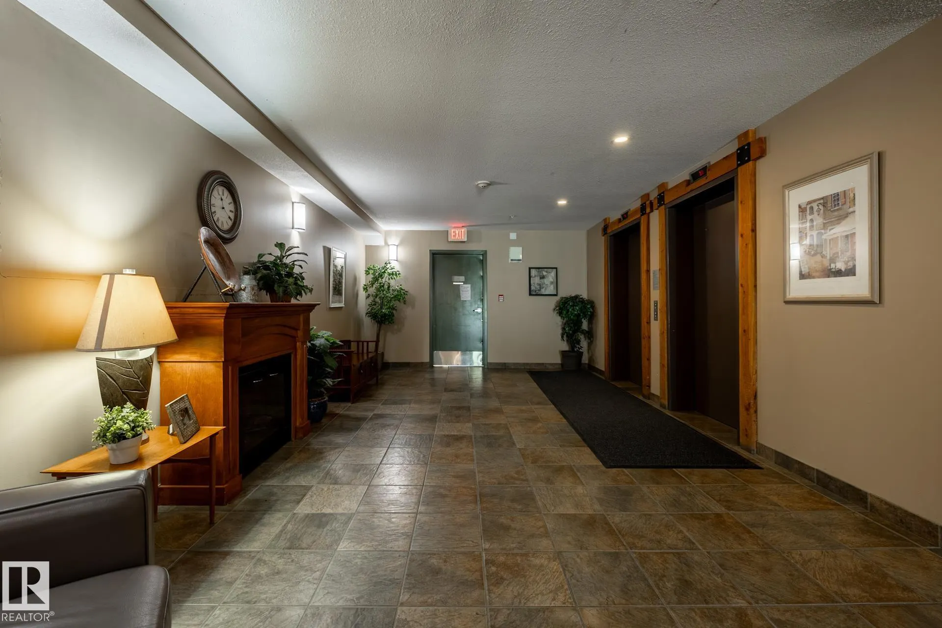 278 SUDER GREENS Drive