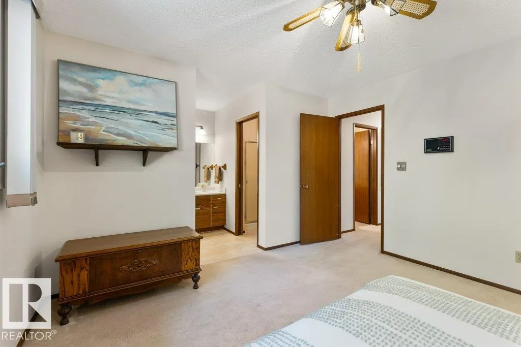 14 WINDERMERE Crescent