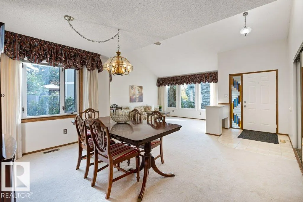 14 WINDERMERE Crescent