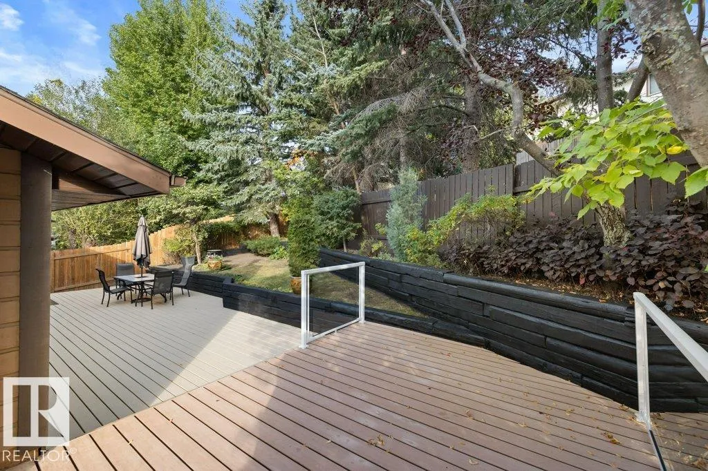 14 WINDERMERE Crescent