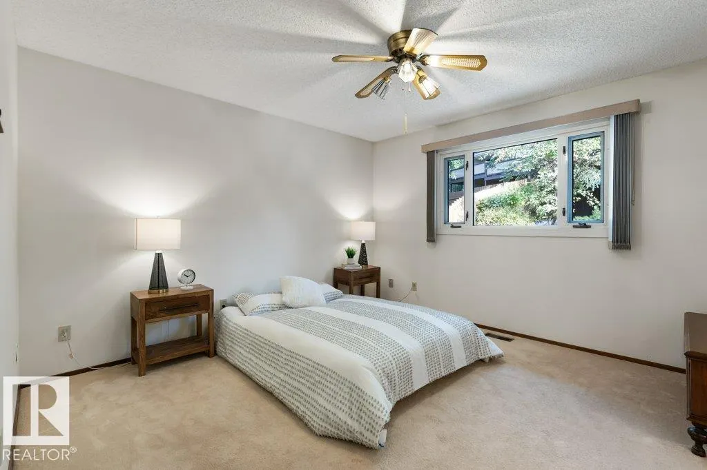 14 WINDERMERE Crescent