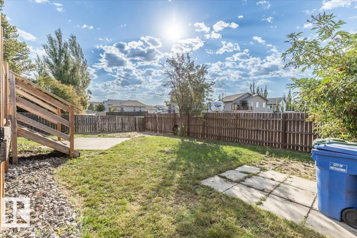 225 Parkview Drive