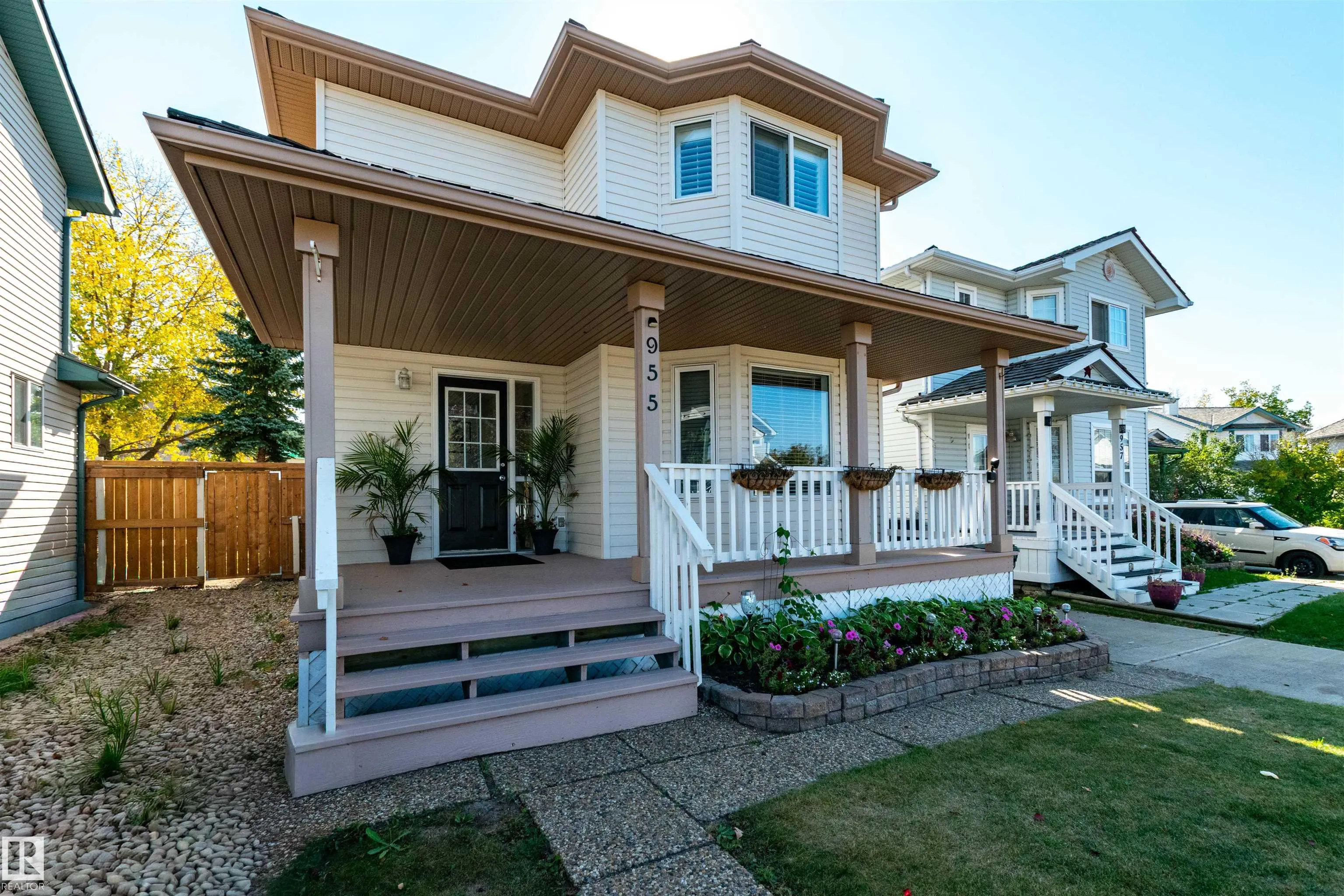 955 Normandy Lane