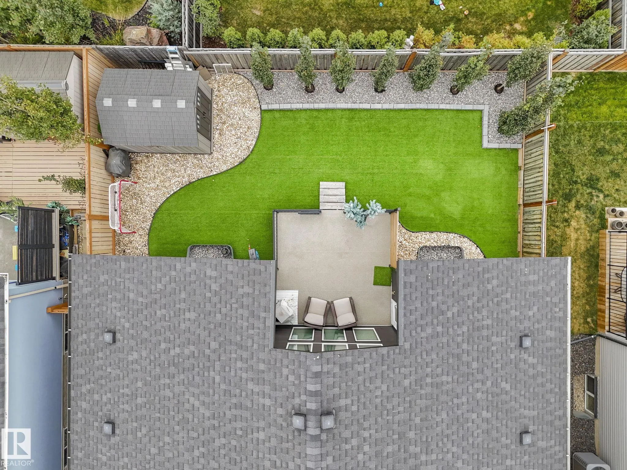 63 WOODS Place