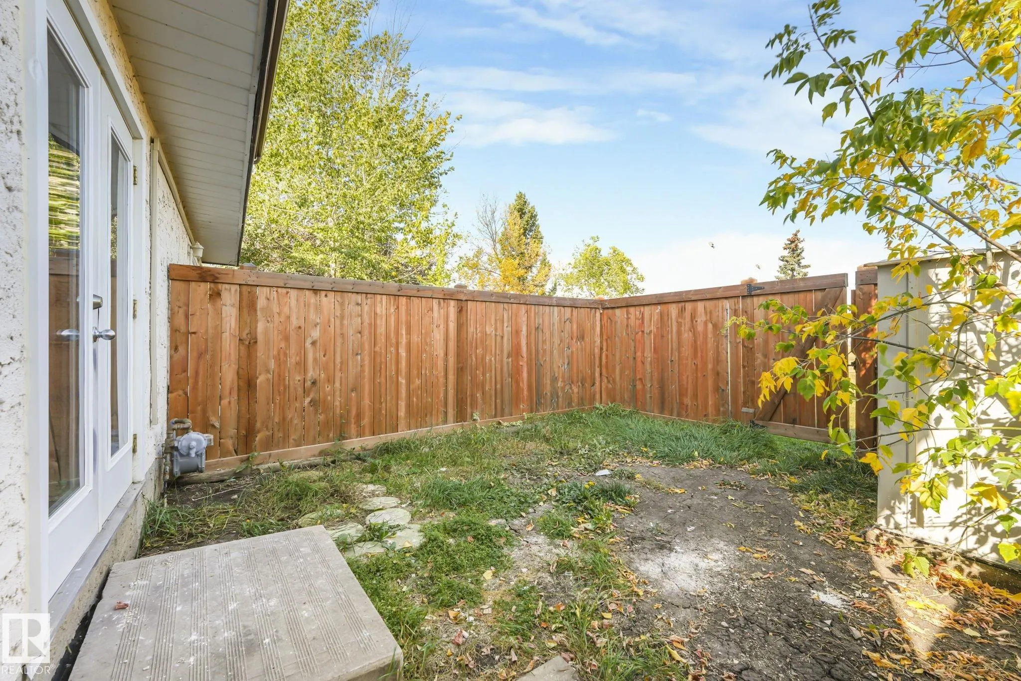 1280 LAKEWOOD Road