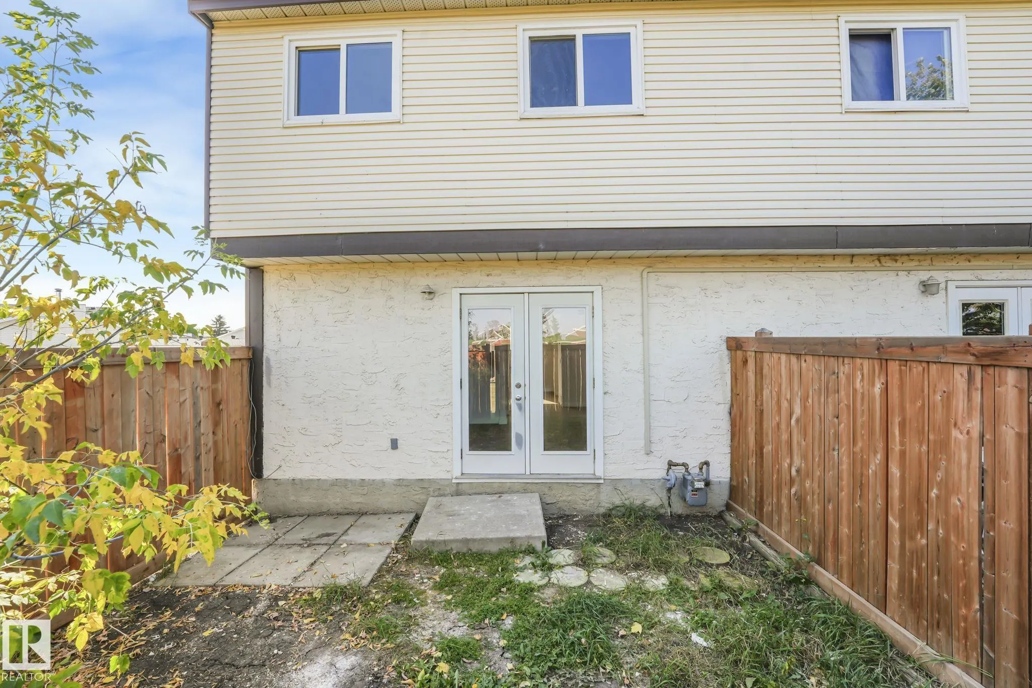1280 LAKEWOOD Road