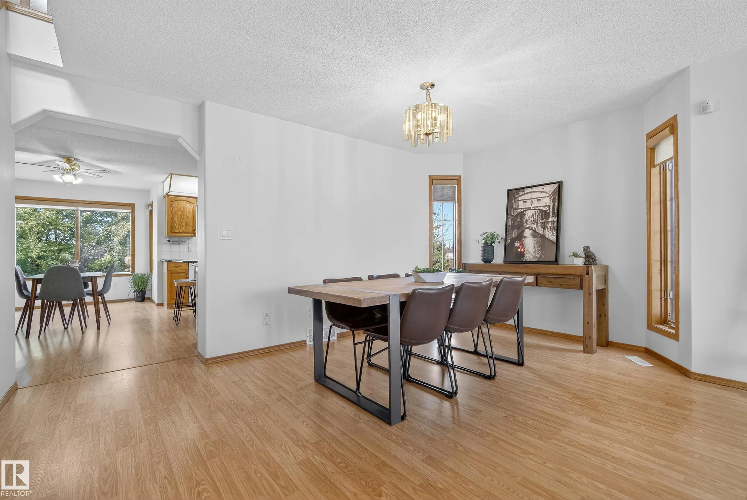917 ORMSBY Wynd