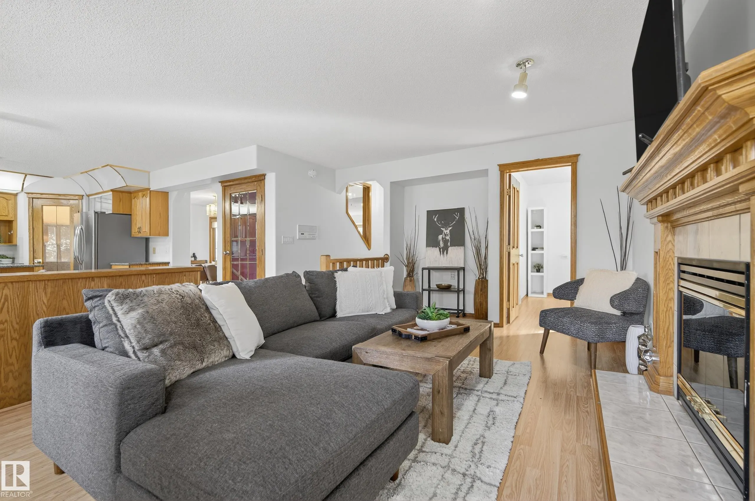 917 ORMSBY Wynd