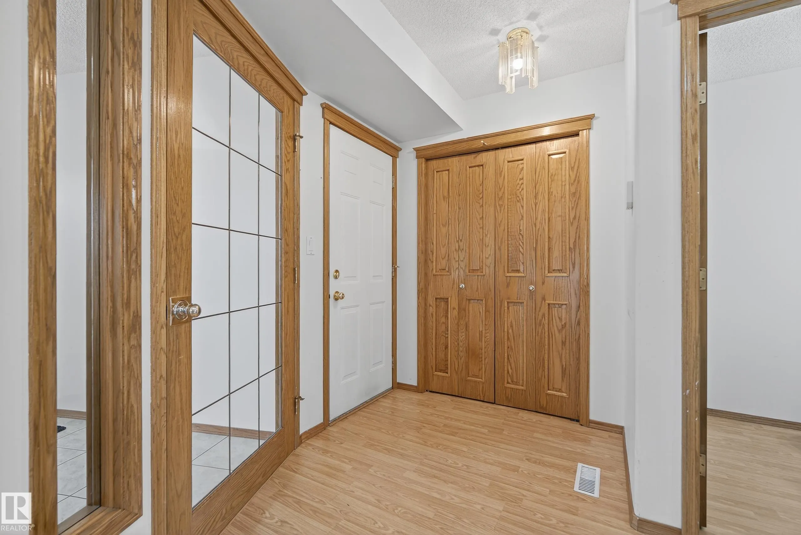 917 ORMSBY Wynd