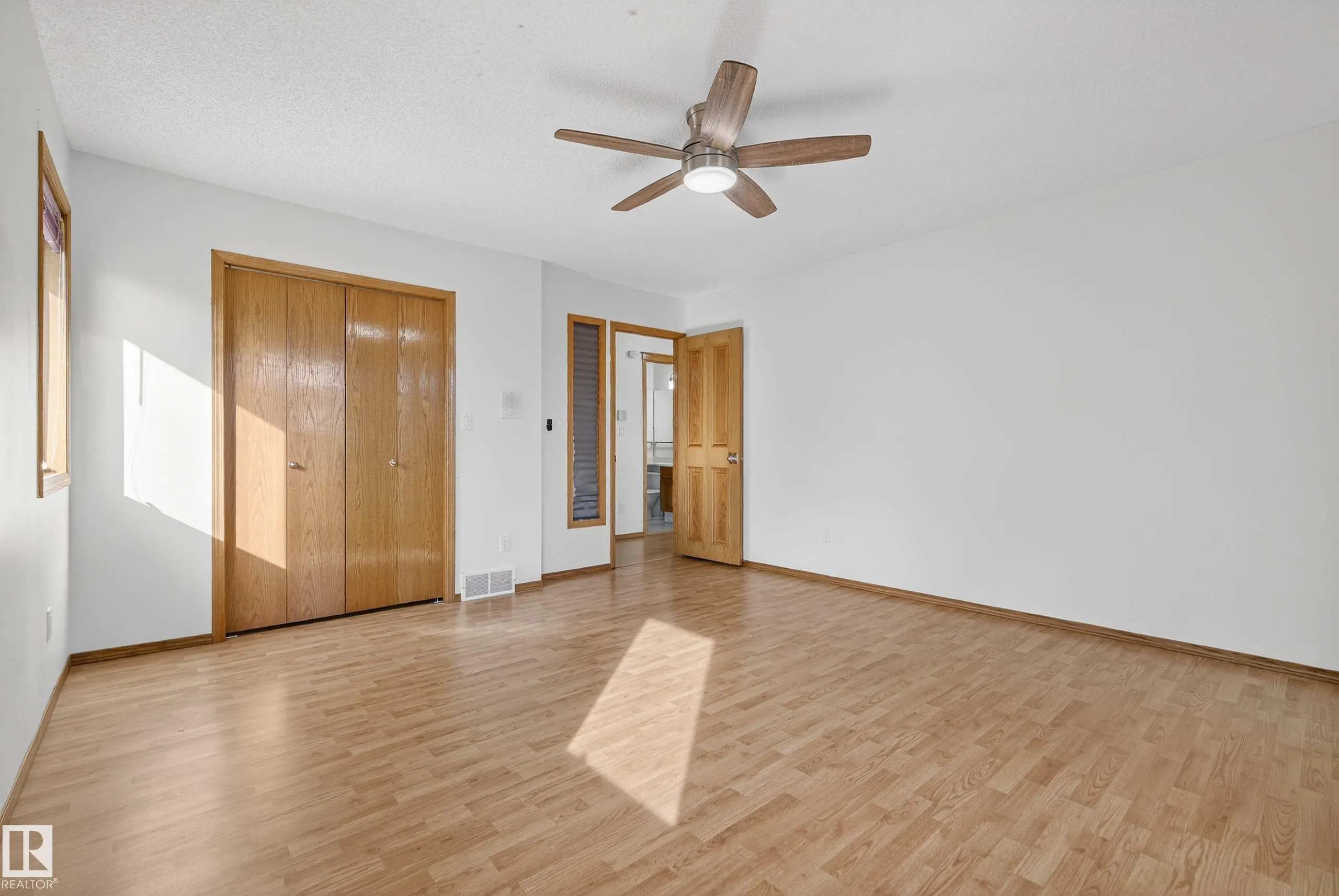 917 ORMSBY Wynd