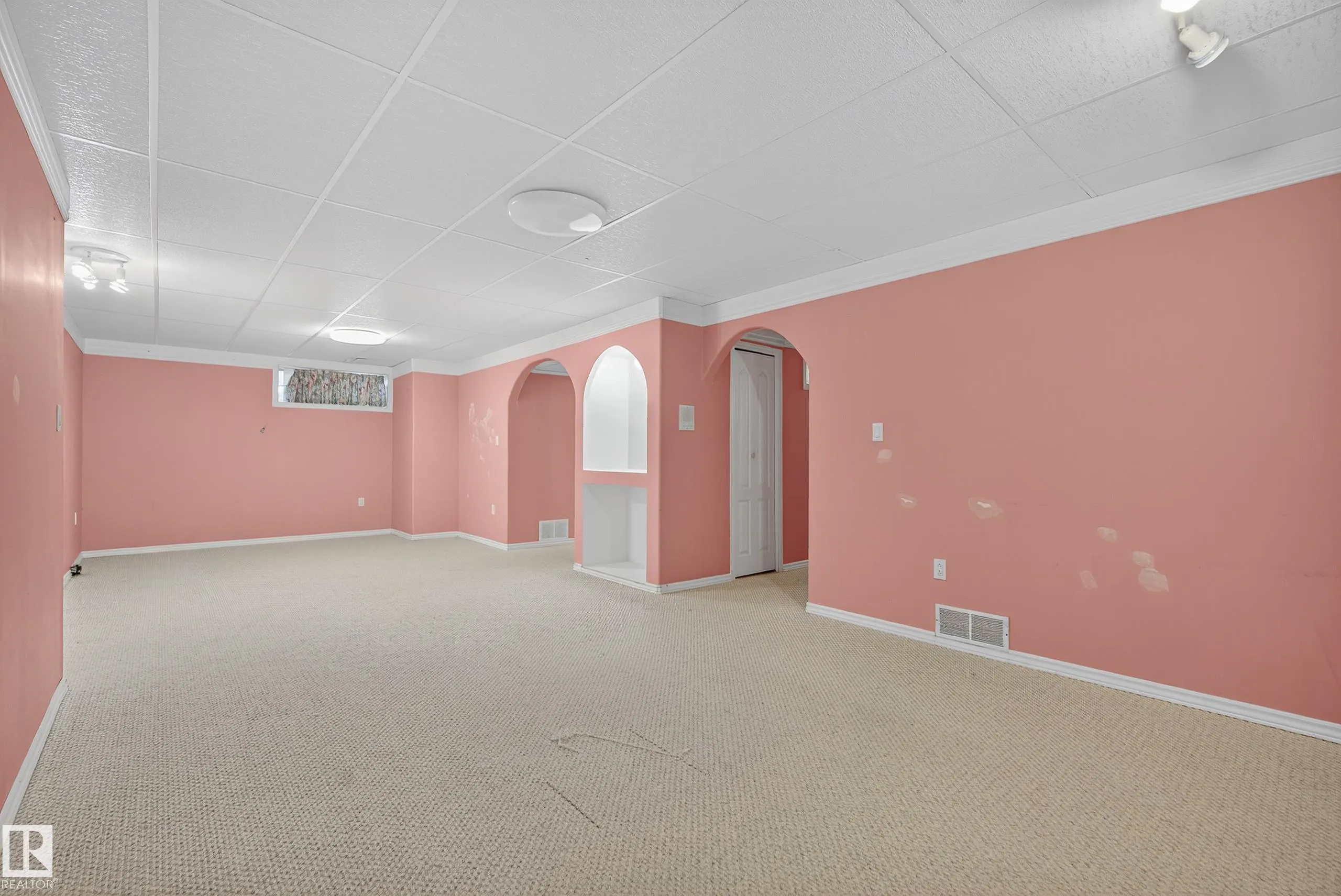 917 ORMSBY Wynd