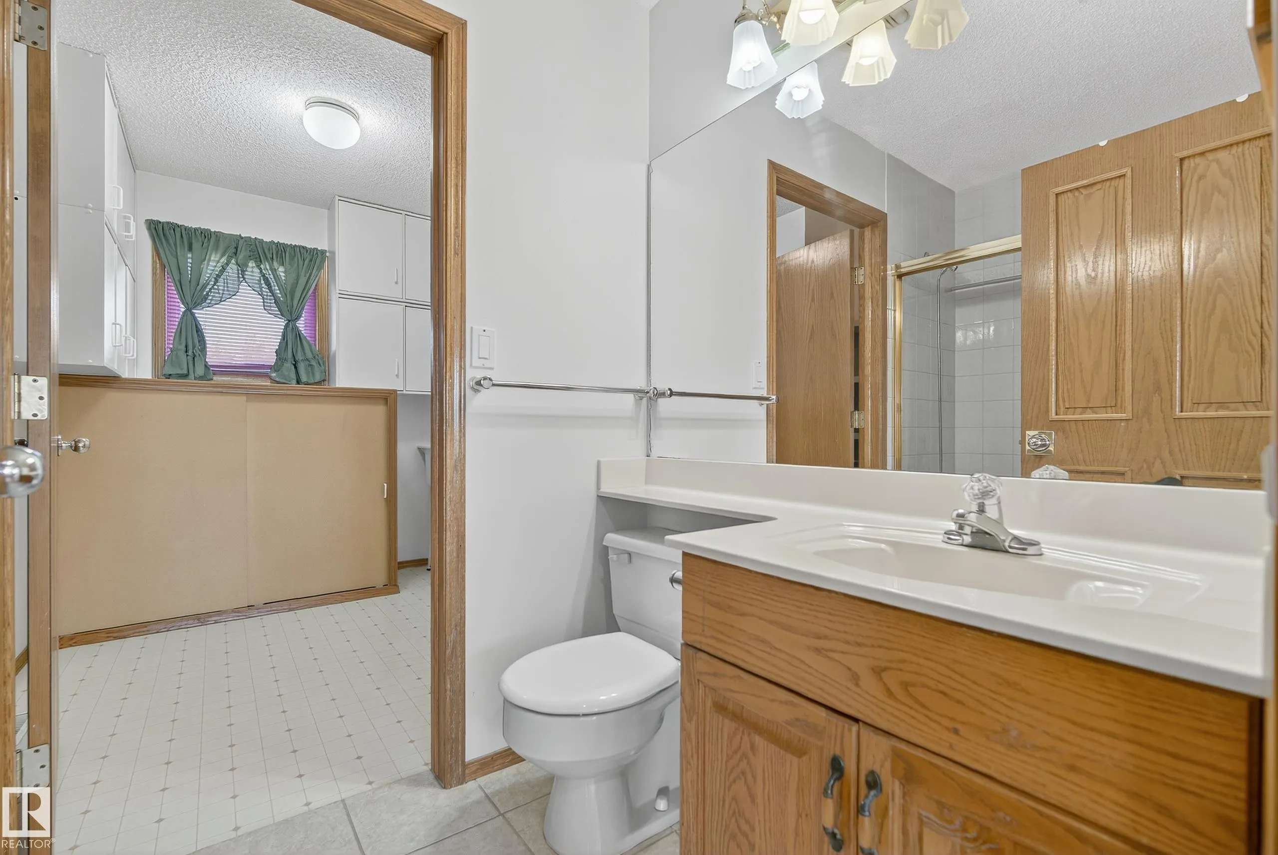 917 ORMSBY Wynd